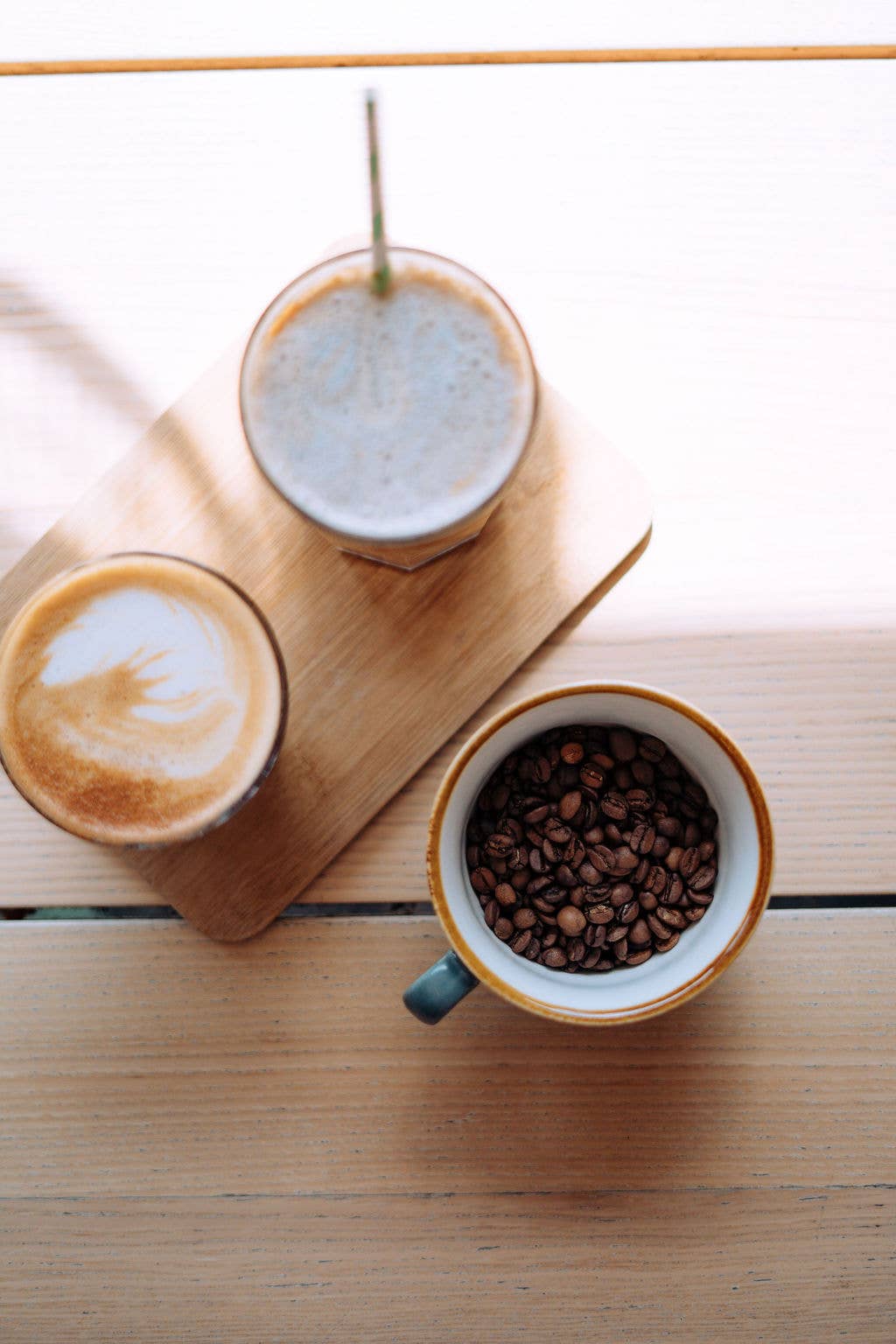 Coffee Beans, Mujeres de Colombia, washed single origin.