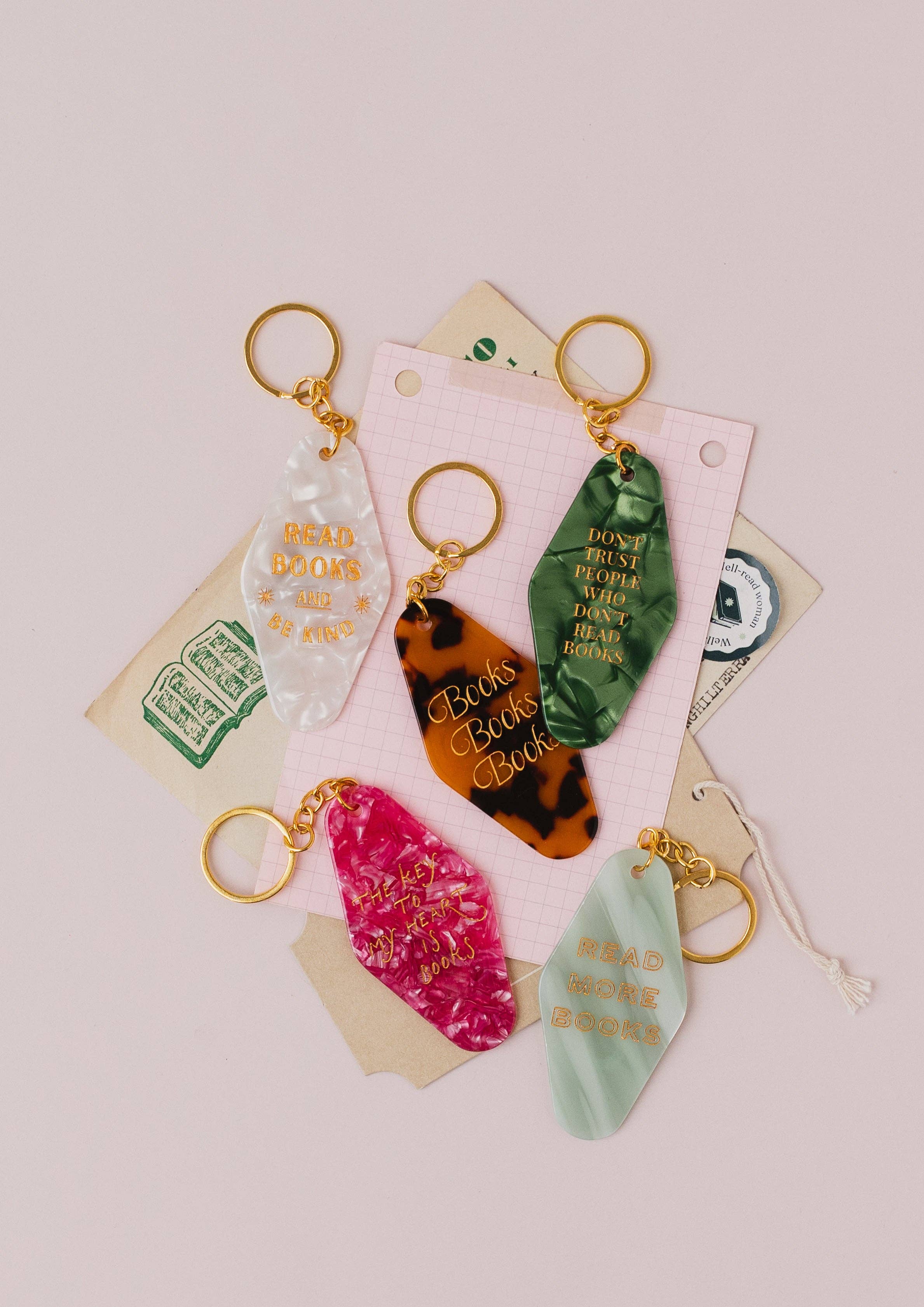 READ MORE BOOKS Book Lover Motel Keyring