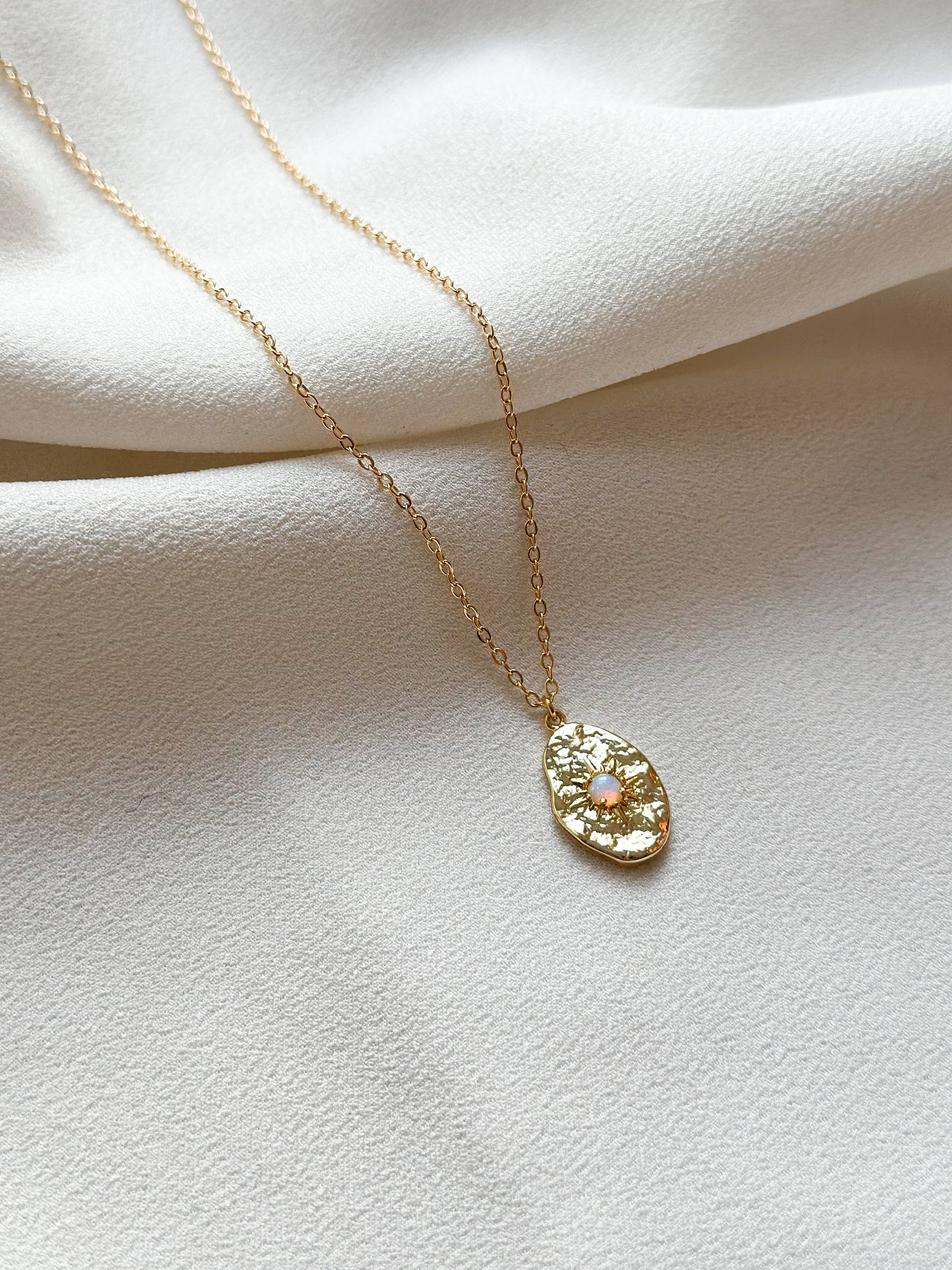 Belle - 18k Gold Opal Hammered Pendant Necklace