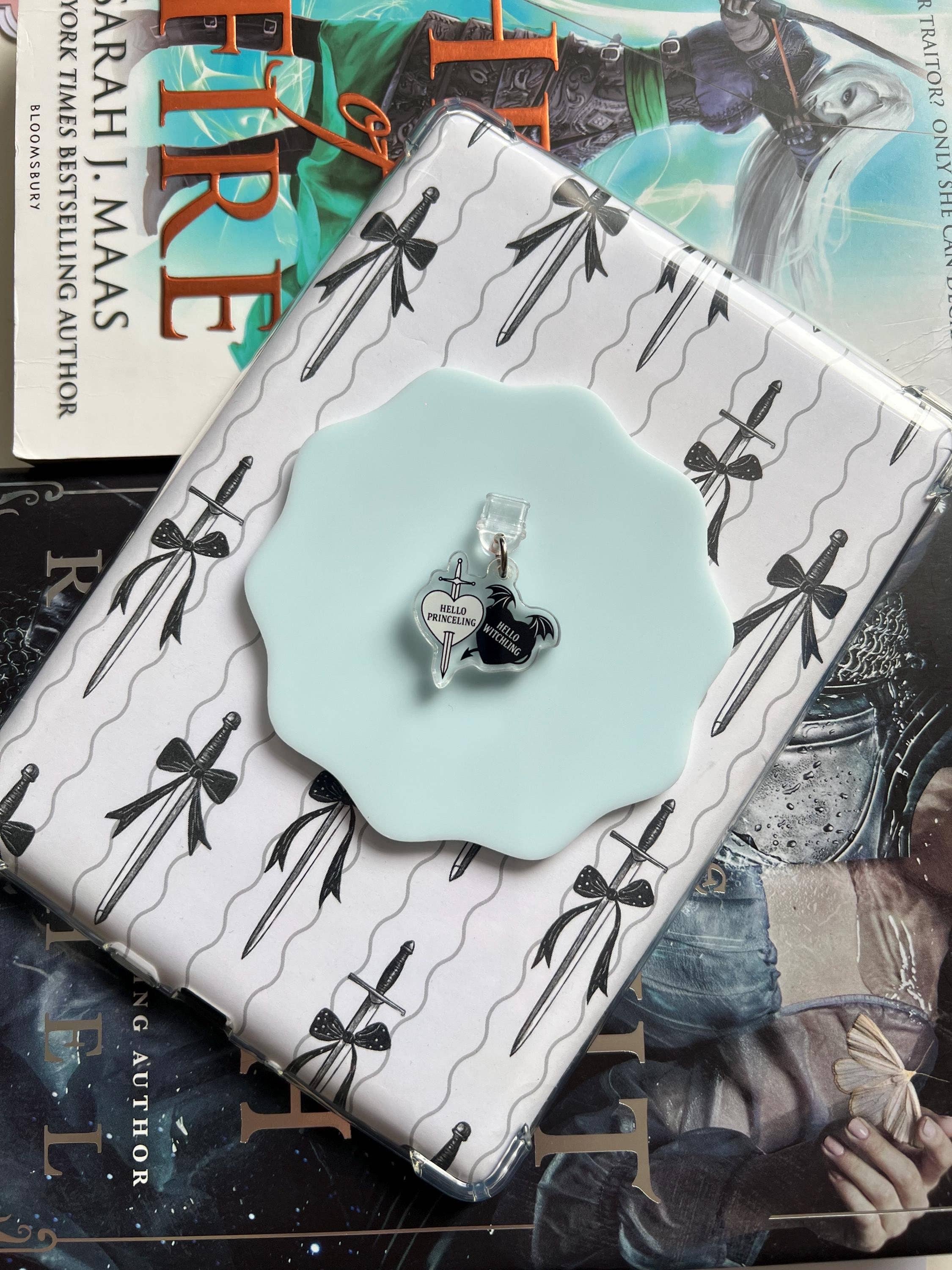 Witchling & Princeling E-Reader Charm Dust Plug