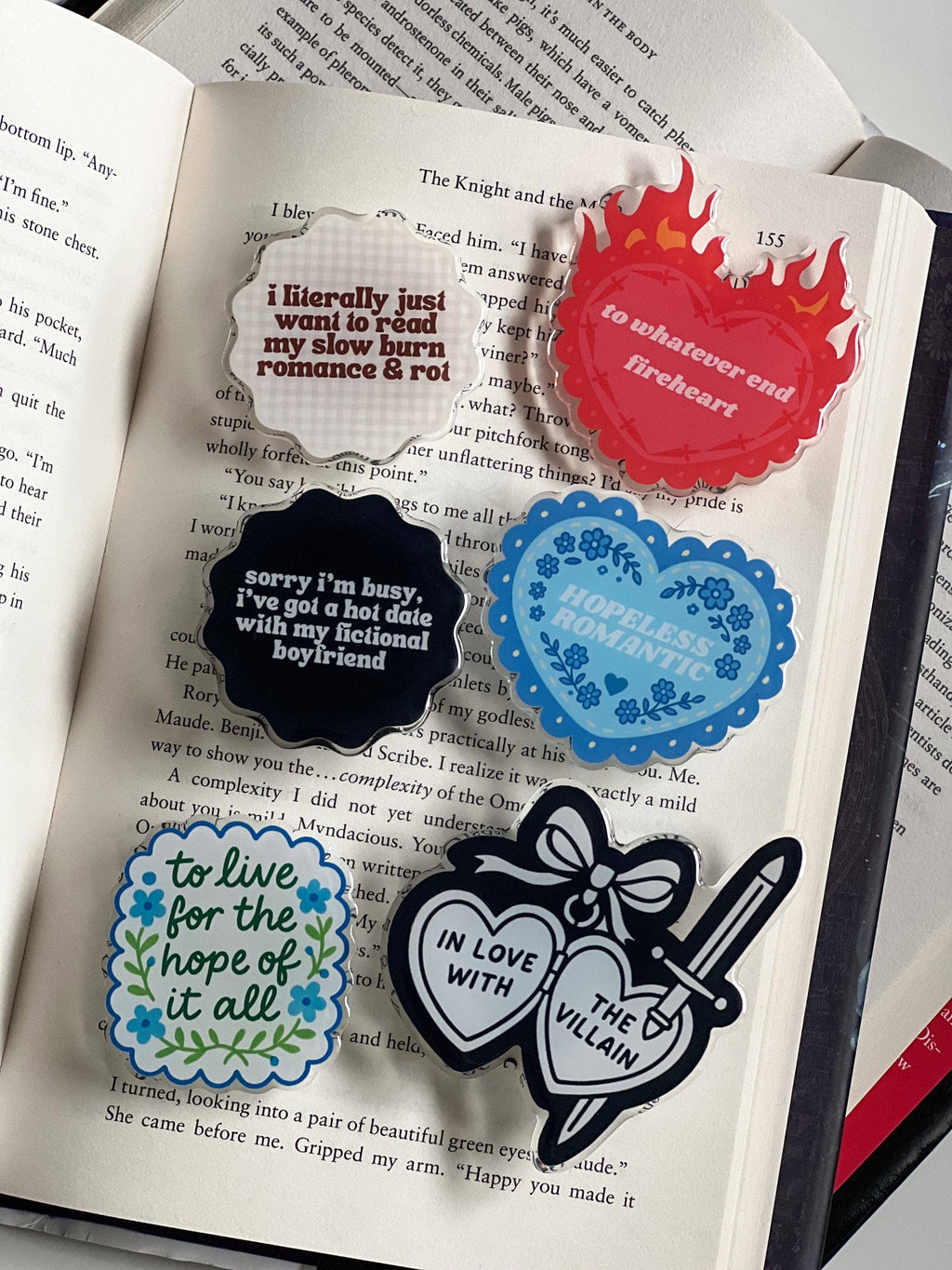 Liv Lee Designs - Romance & Rot Kindle & Phone Grip