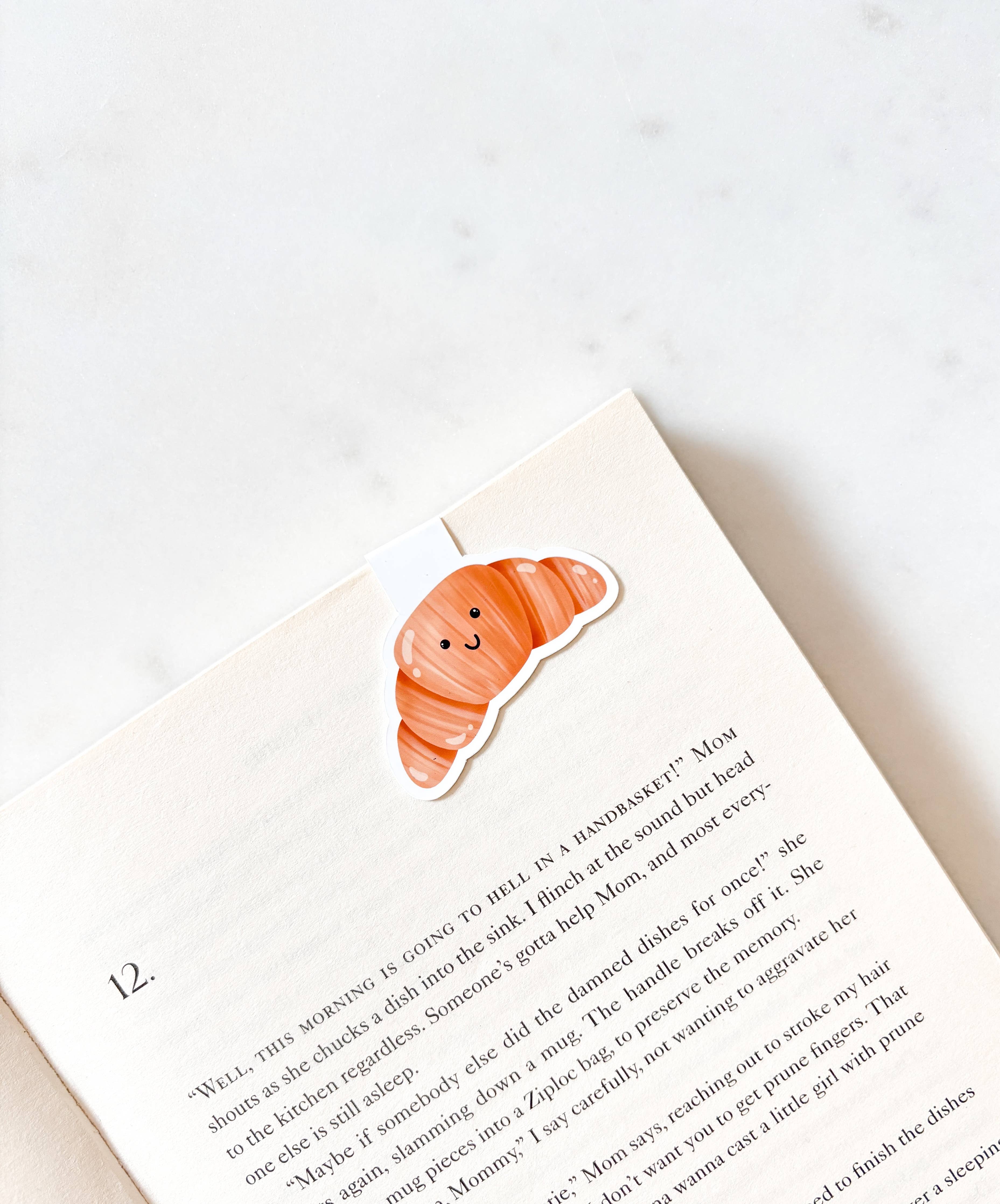 Fleurs on Sunday - Cute Croissant Magnetic Bookmark