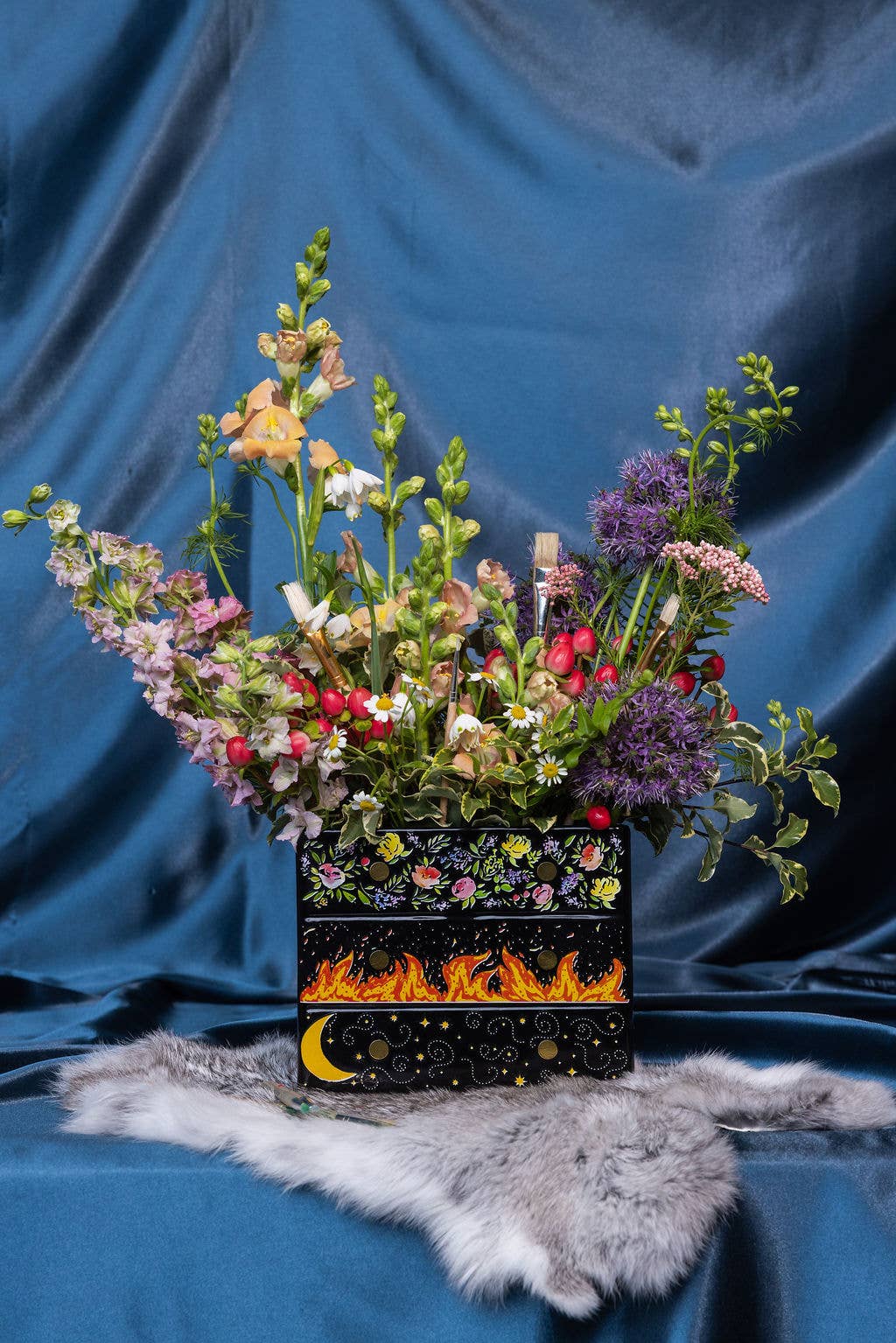 Vase - Dresser