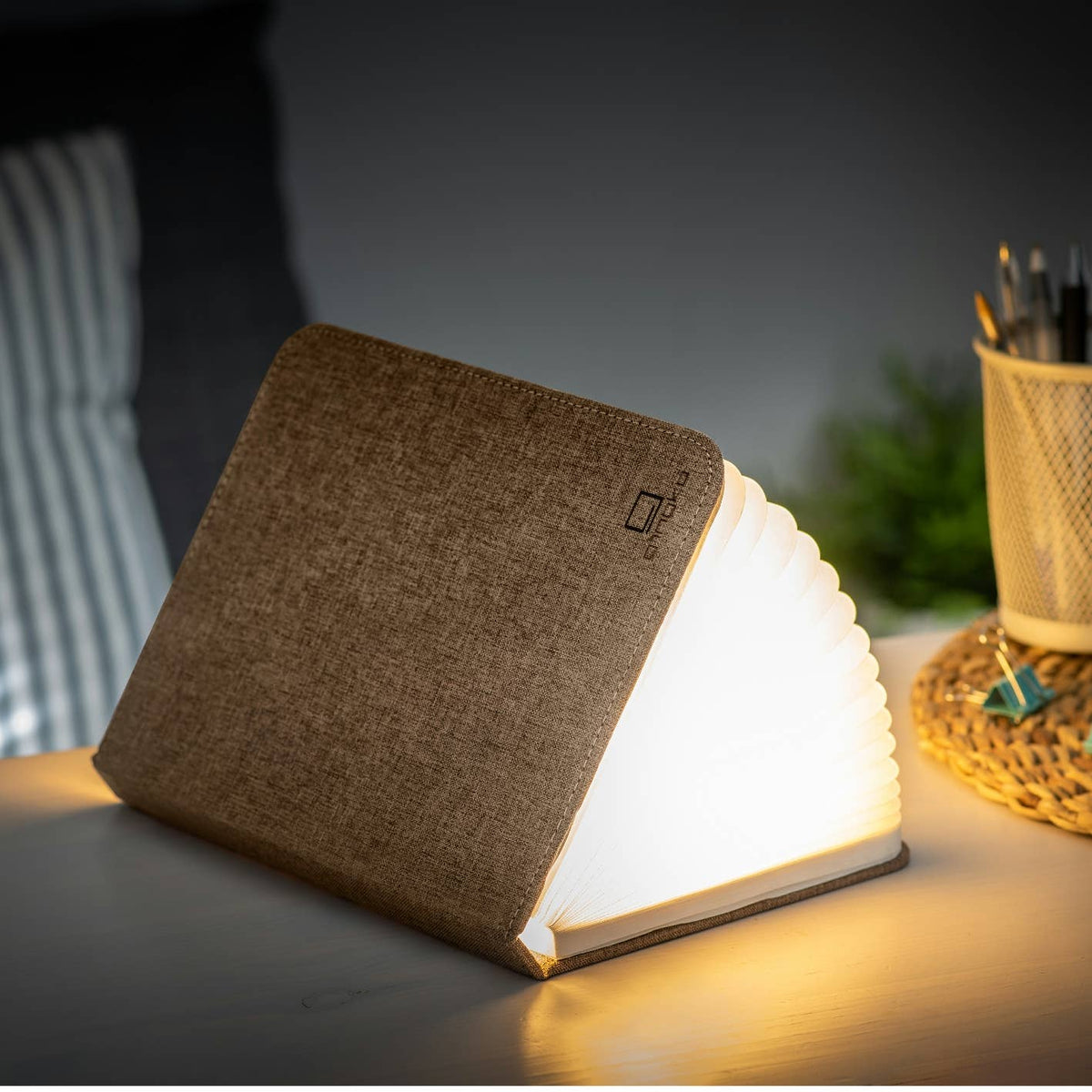 Gingko Linen Fabric Smart Book Light