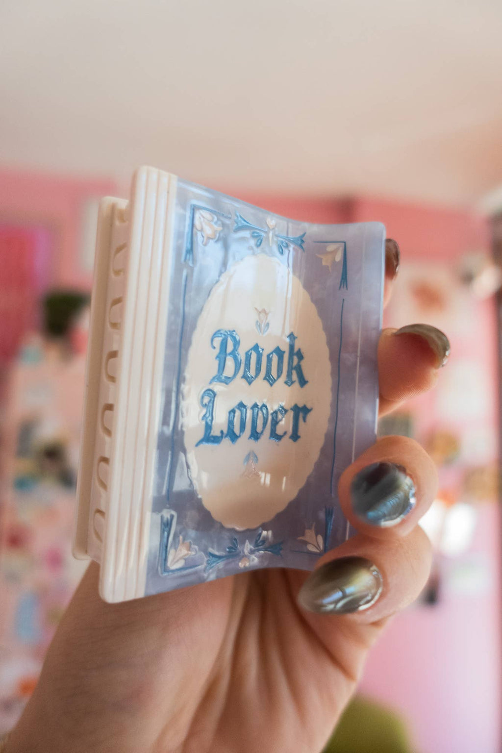 Jollie Ollie Designs - Book Lover Claw Clip