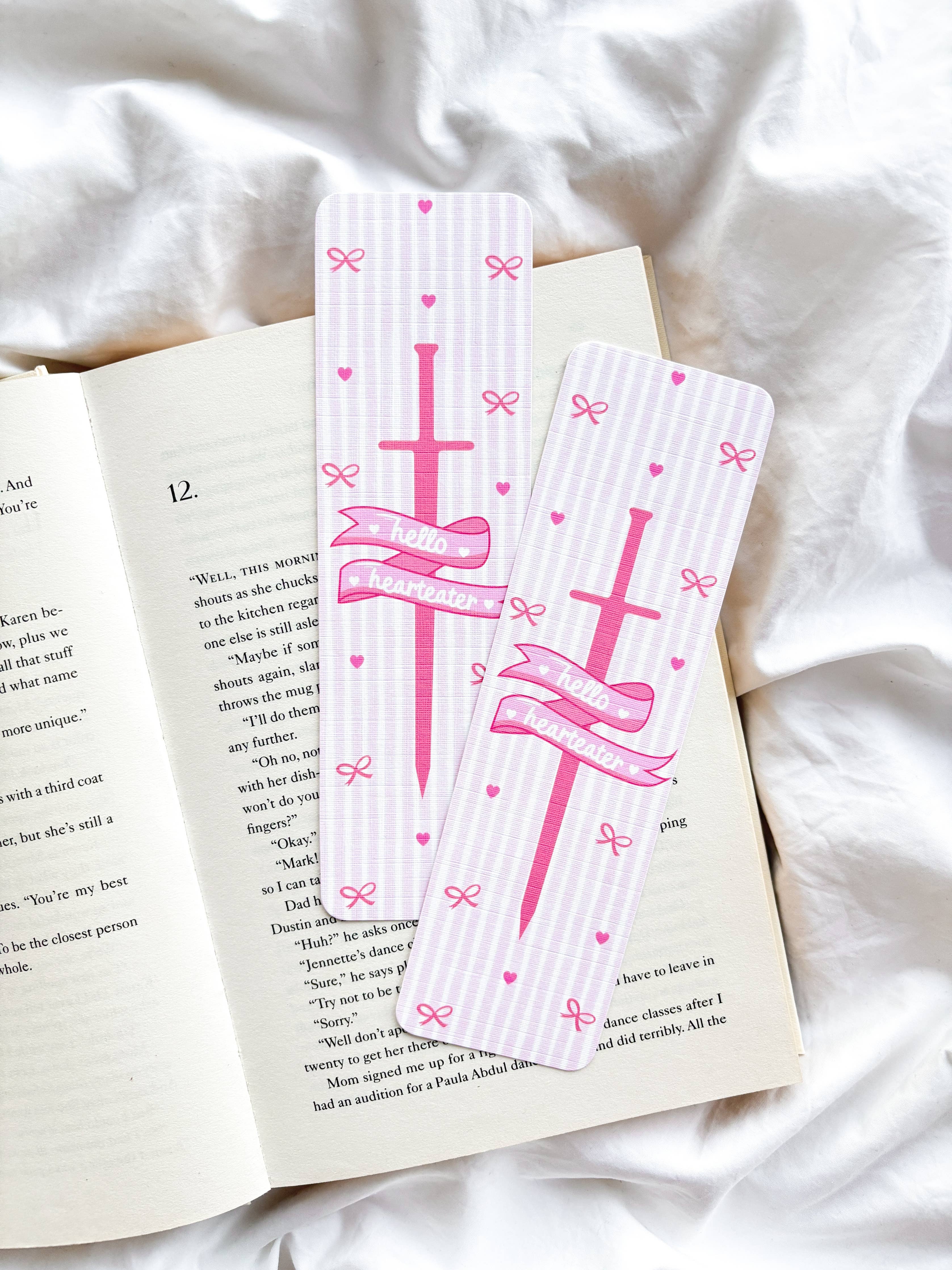 Fleurs on Sunday - Lightlark Hearteater Bookmark