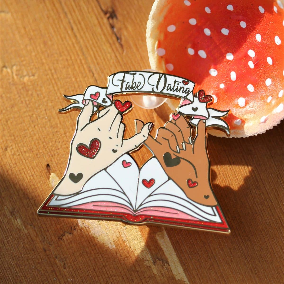 Fake dating - book lover enamel pin
