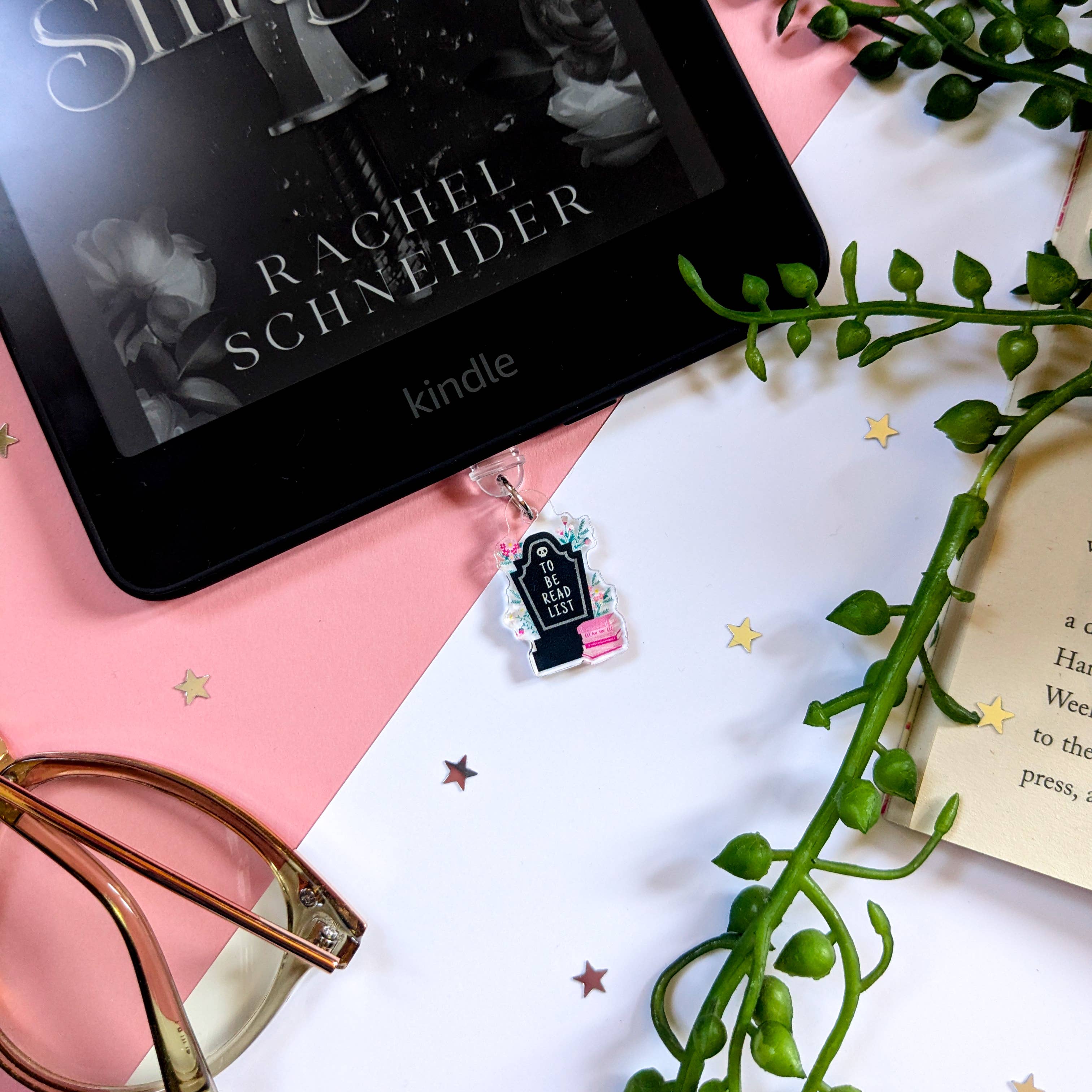 'To Be Read List' Kindle Charm