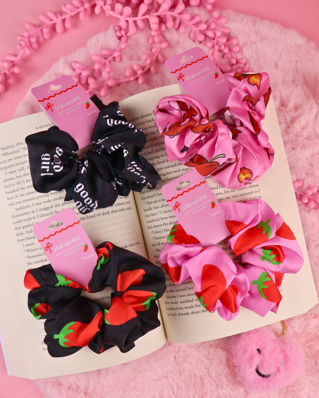 Miessol - Spicy Books Scrunchie for Romance / Smut Readers 