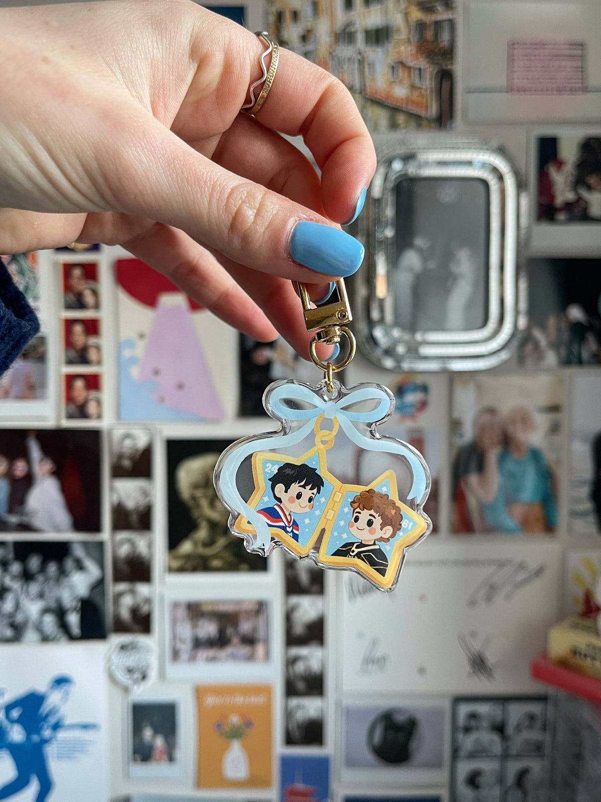 The Rivals Locket Keychain