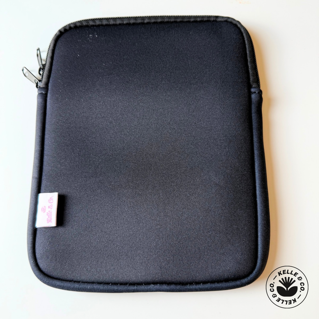 Kelle & Co. - Busy Reading Kindle Sleeve