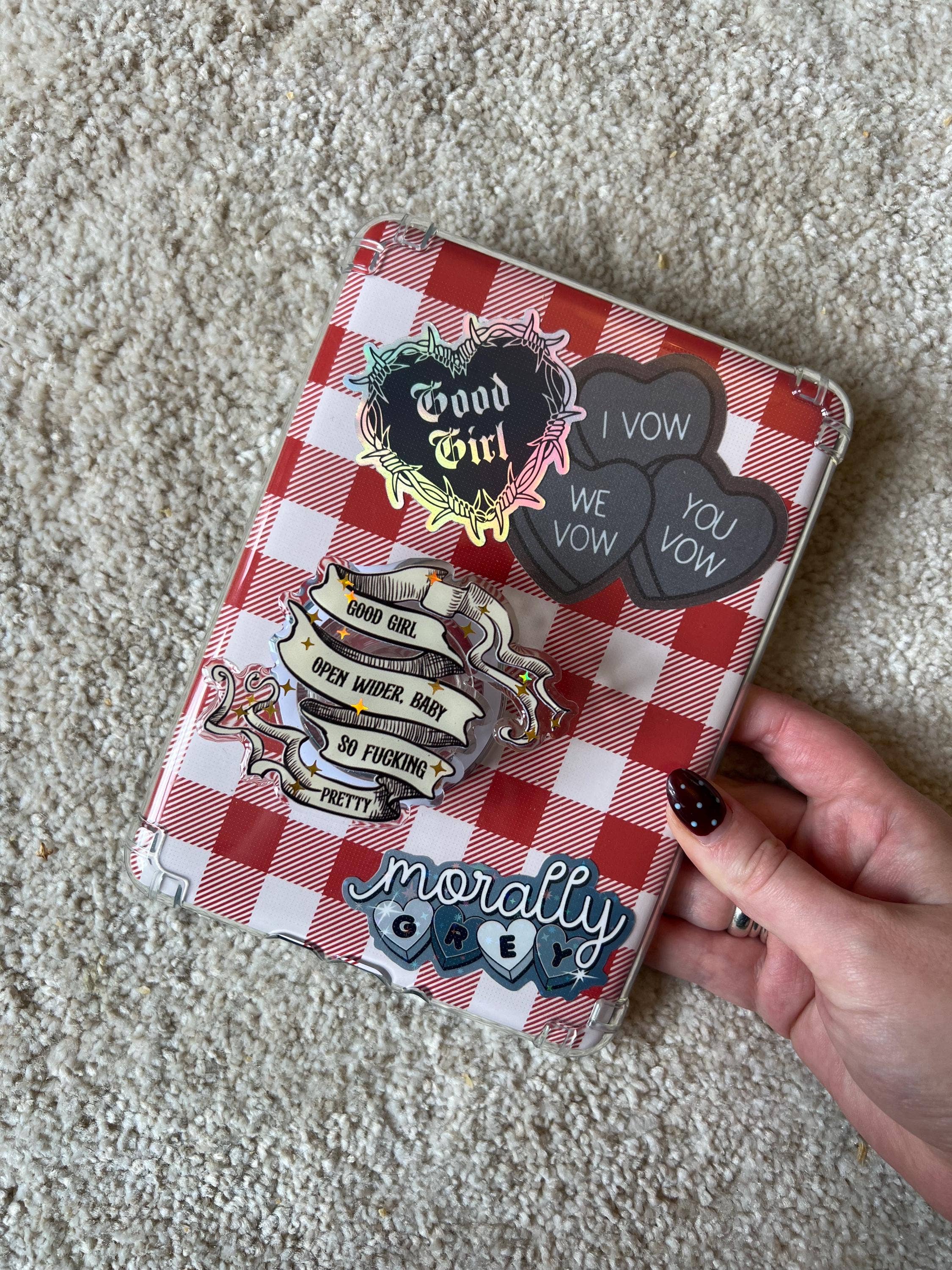 "Good Girl" Luxury Magnetic Kindle Grip & Phone holder