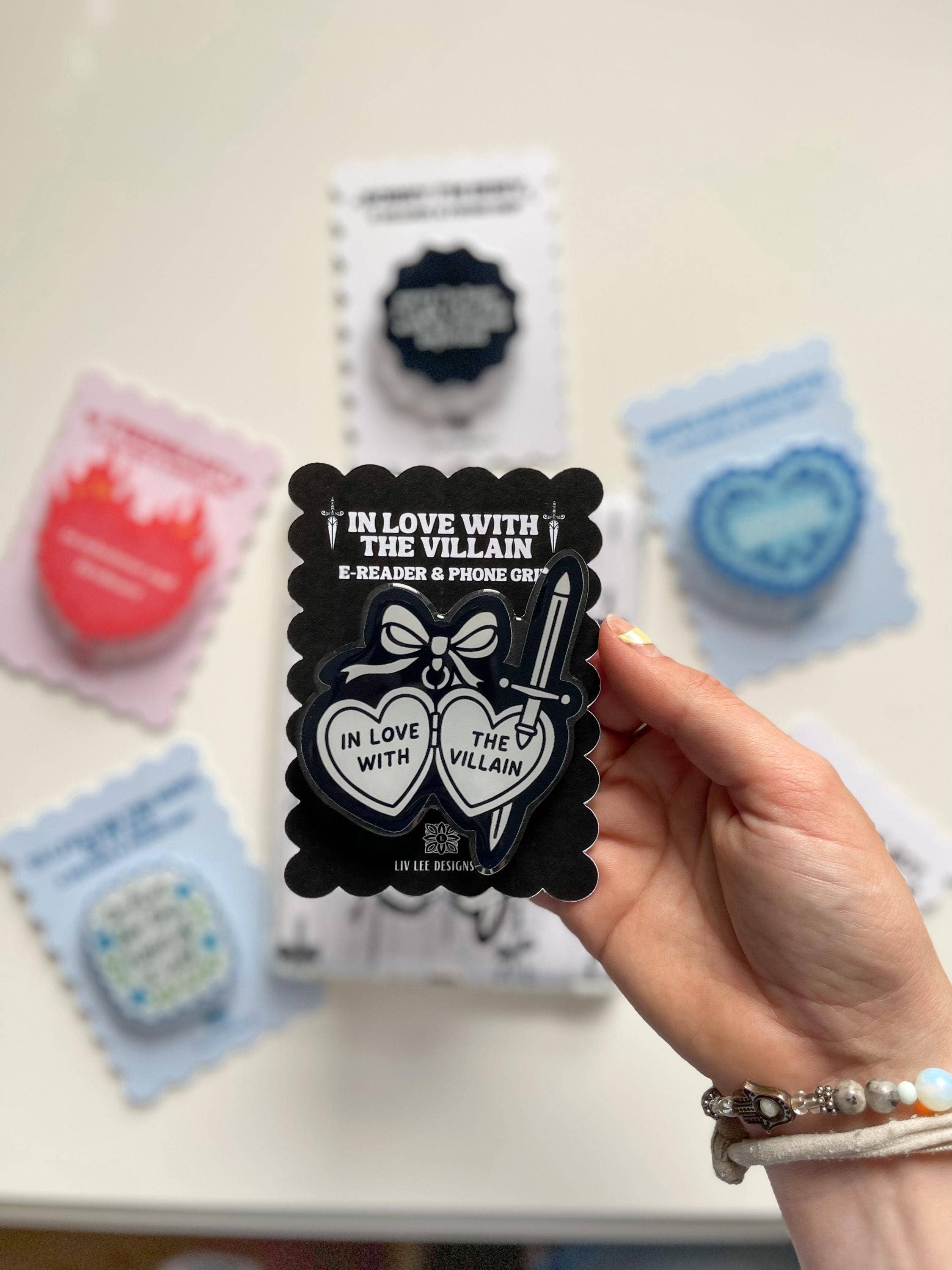 Liv Lee Designs - In love with Villain Kindle & Phone Grip