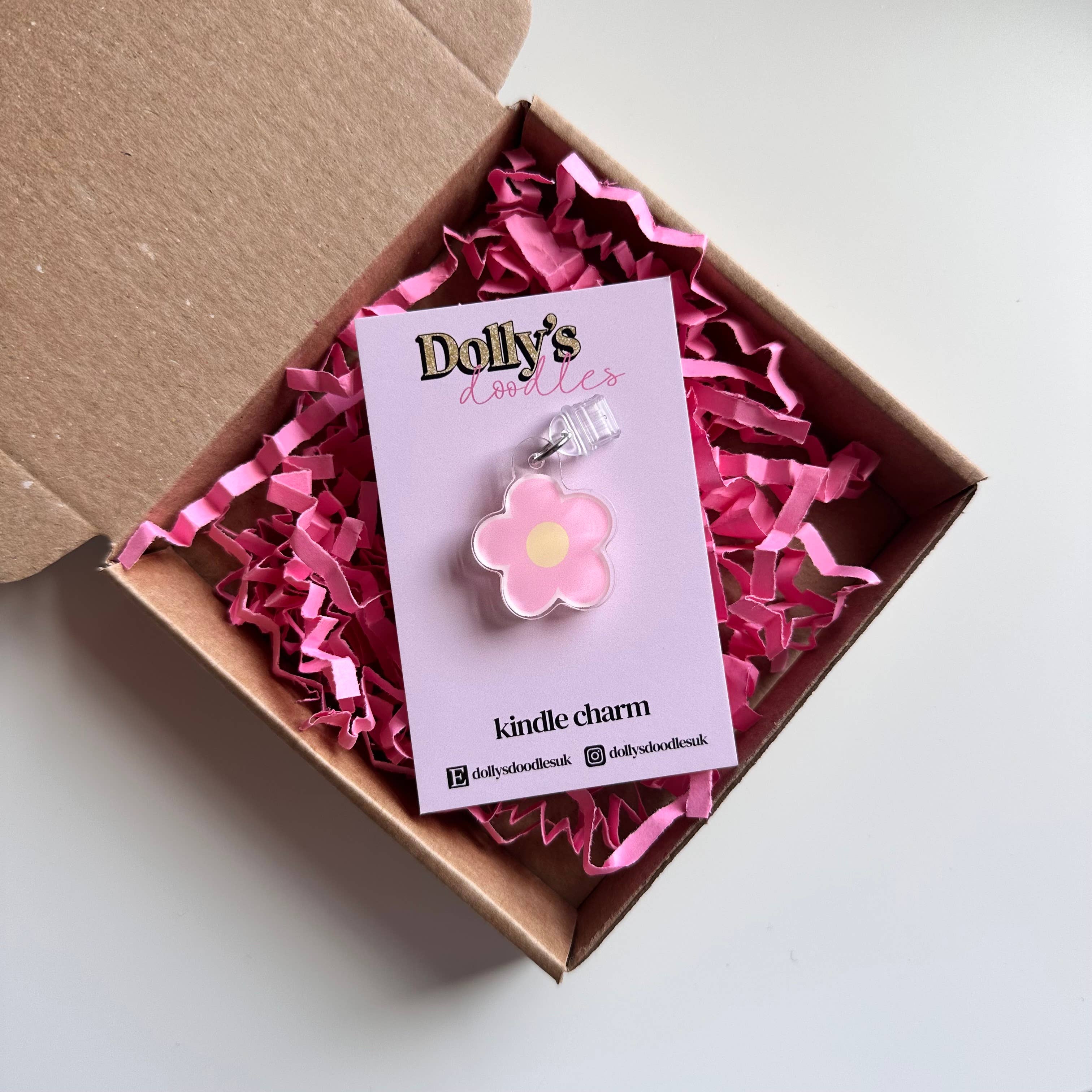 Dolly's Doodles - Pink Flower Kindle Charm