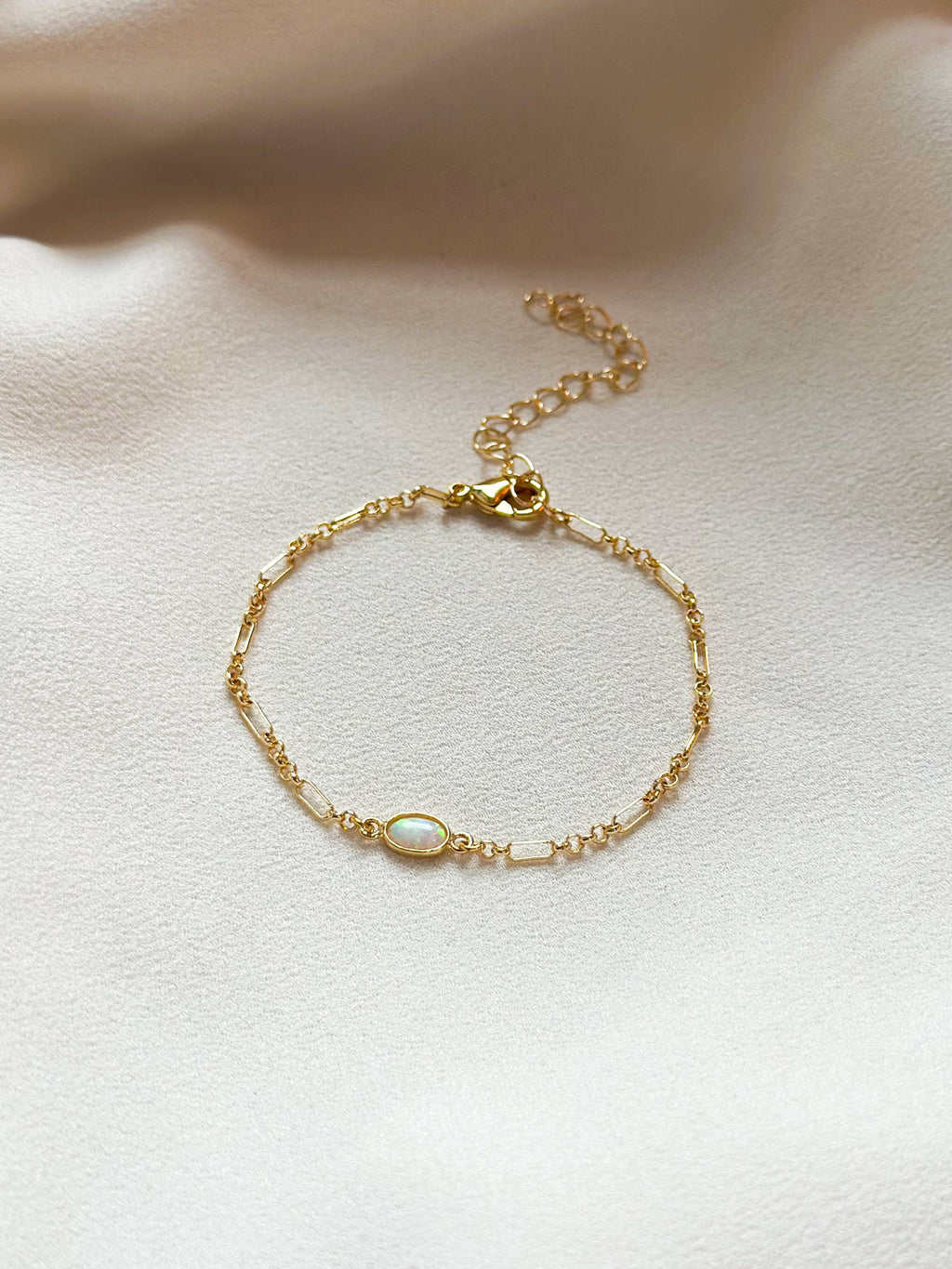 18k Gold Opal Fine Chain Bracelet