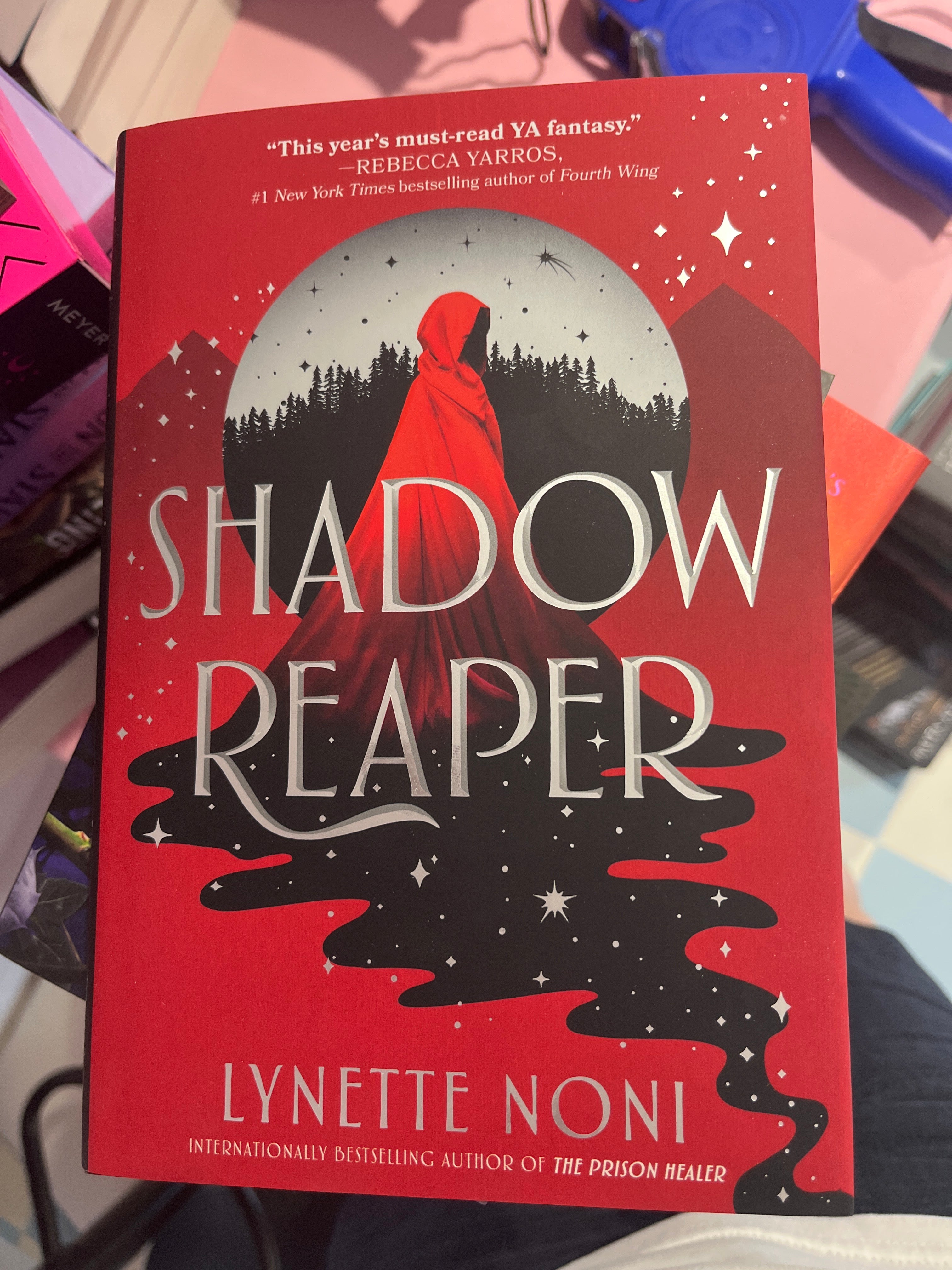 Shadow Reaper by Lynette Noni