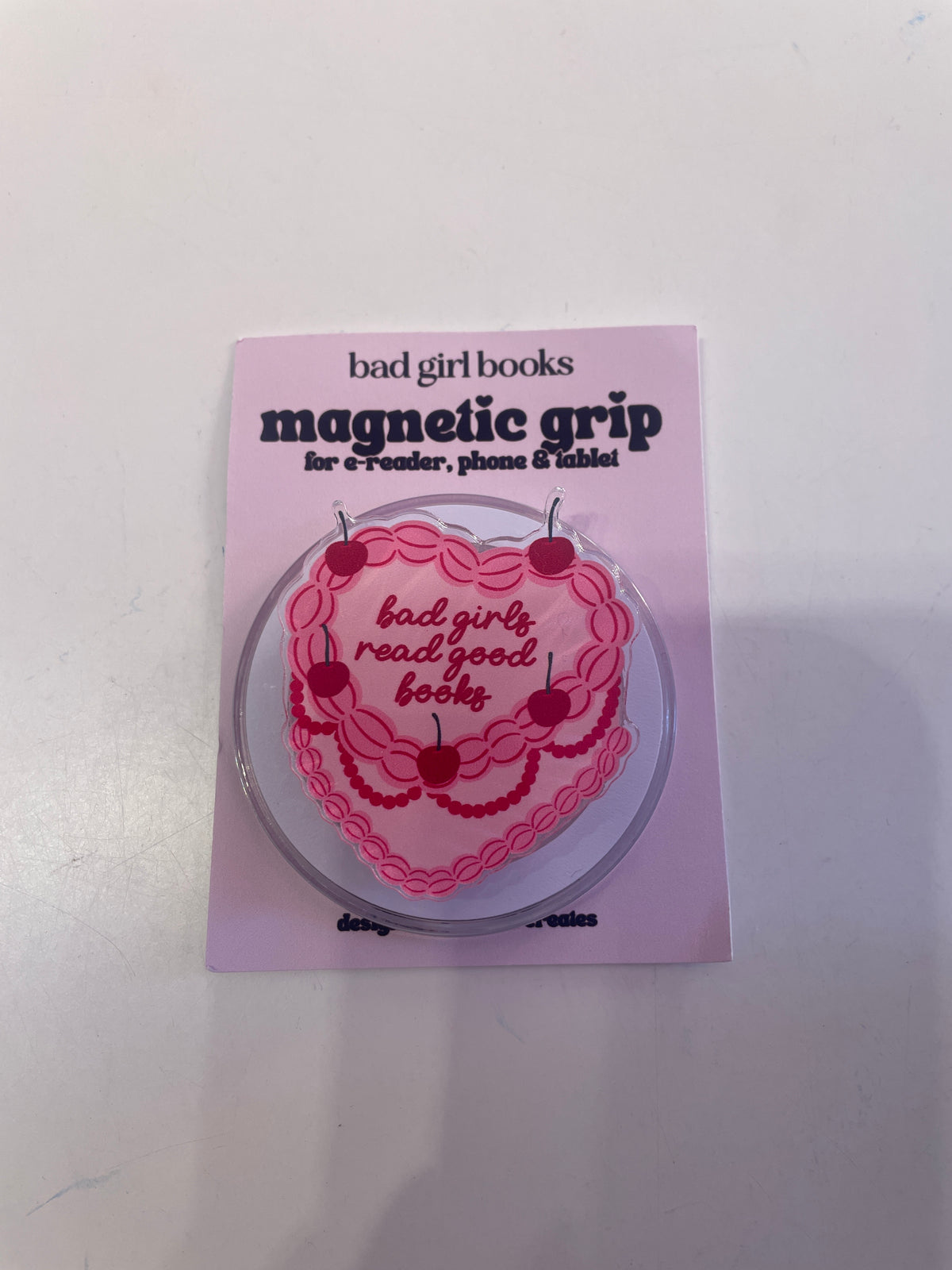 Alaina Creates - ‘Bad girls read books’ Magnetic Kindle Grip