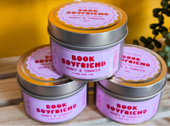Book Boyfriend candle