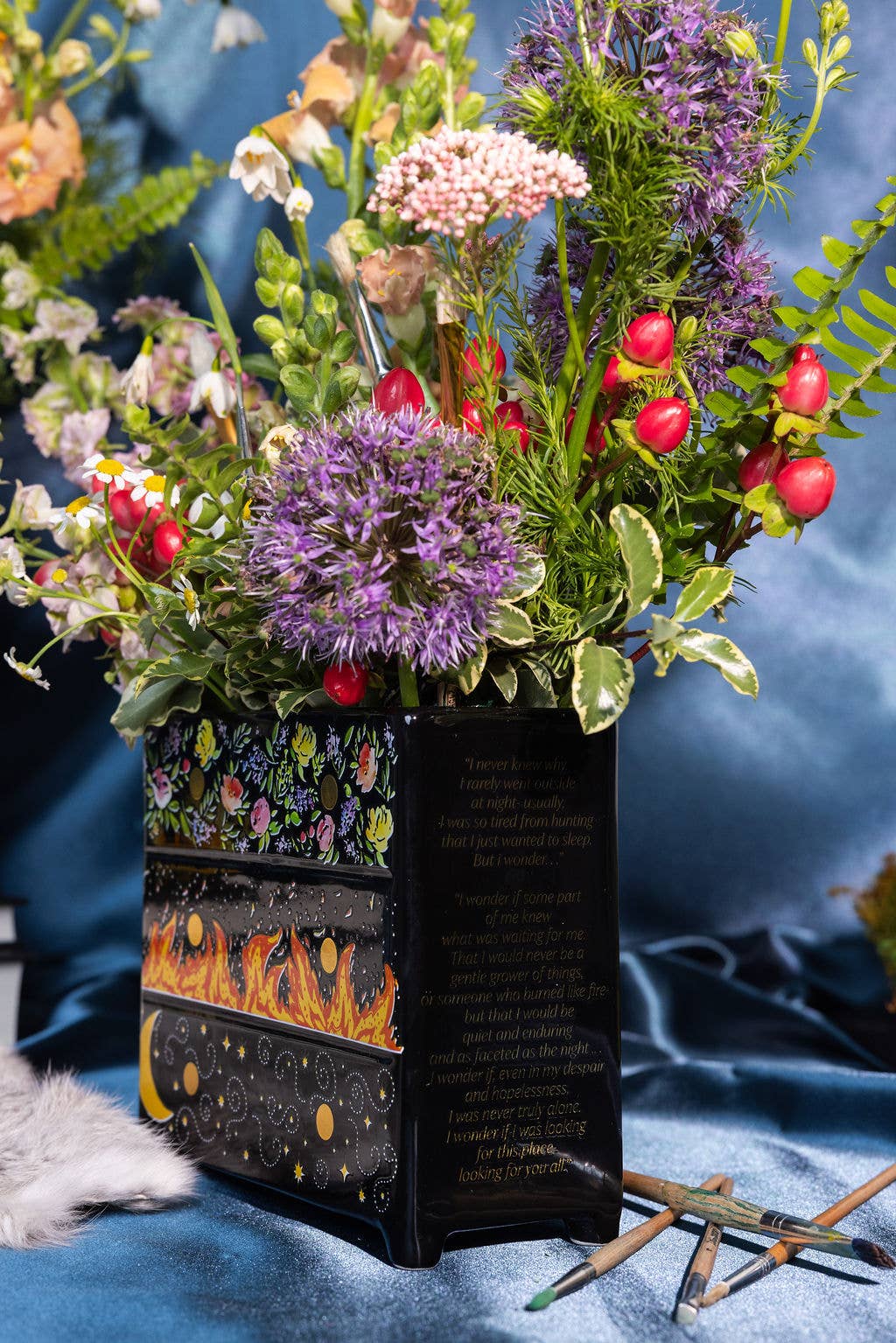 Vase - Dresser