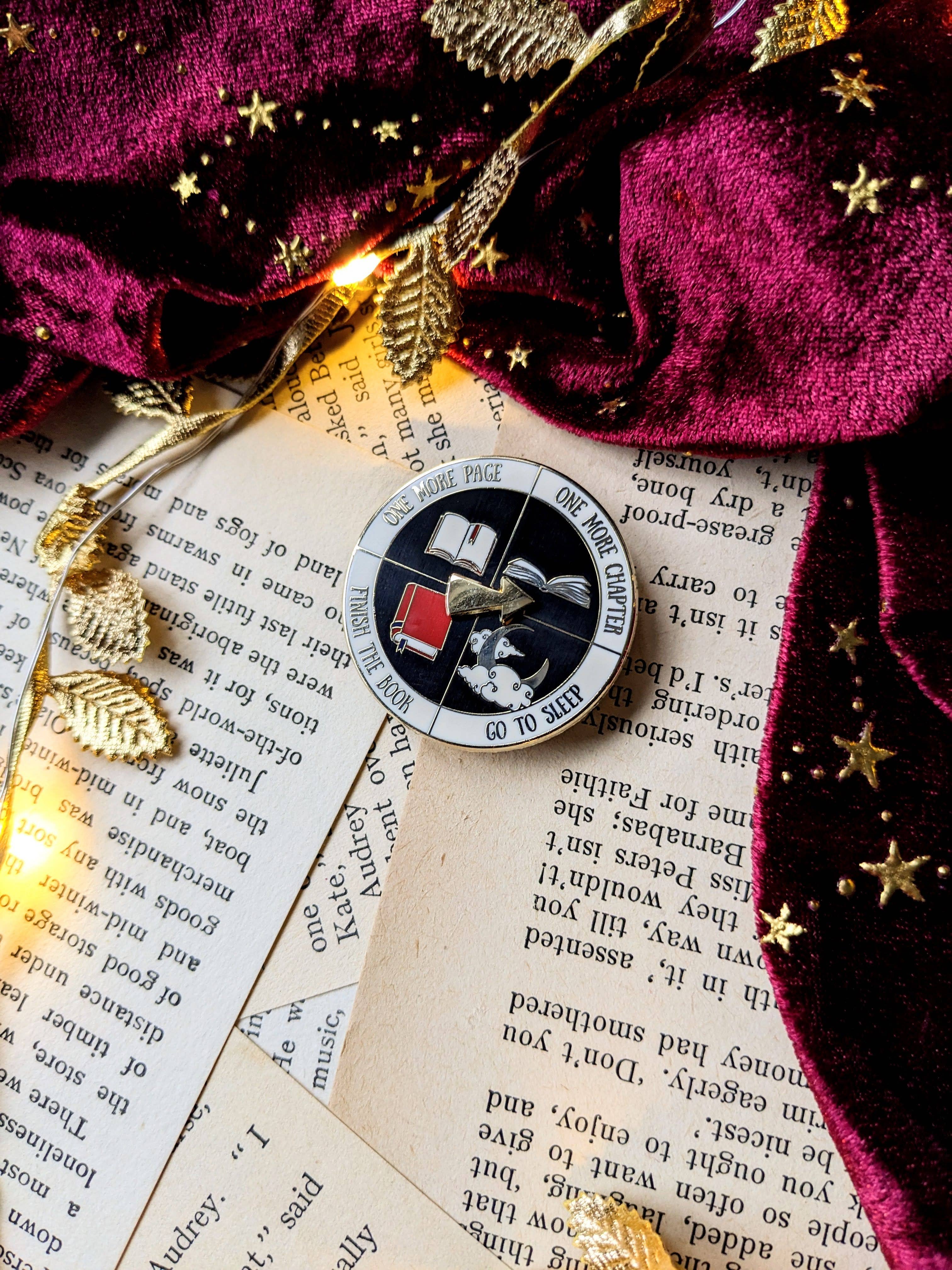 Joyella Design - Readers Spinner Enamel Pin