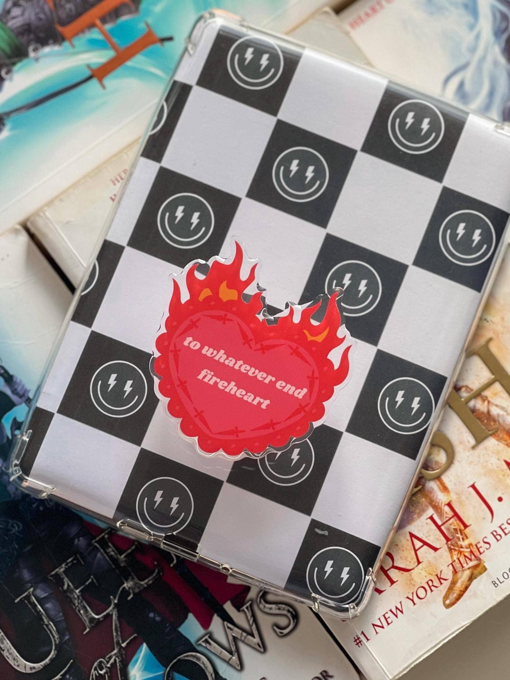 Liv Lee Designs - Heart on Fire Romantasy Kindle & Phone Grip