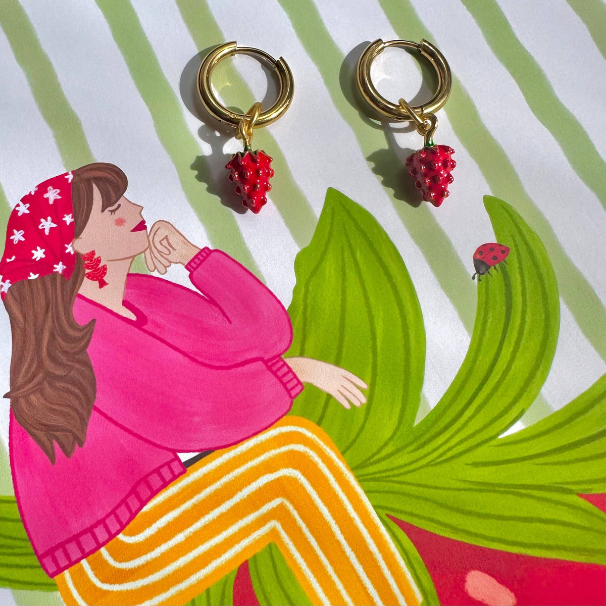 Strawberry 🍓 Detachable  Enamel Charm Hoop Earrings