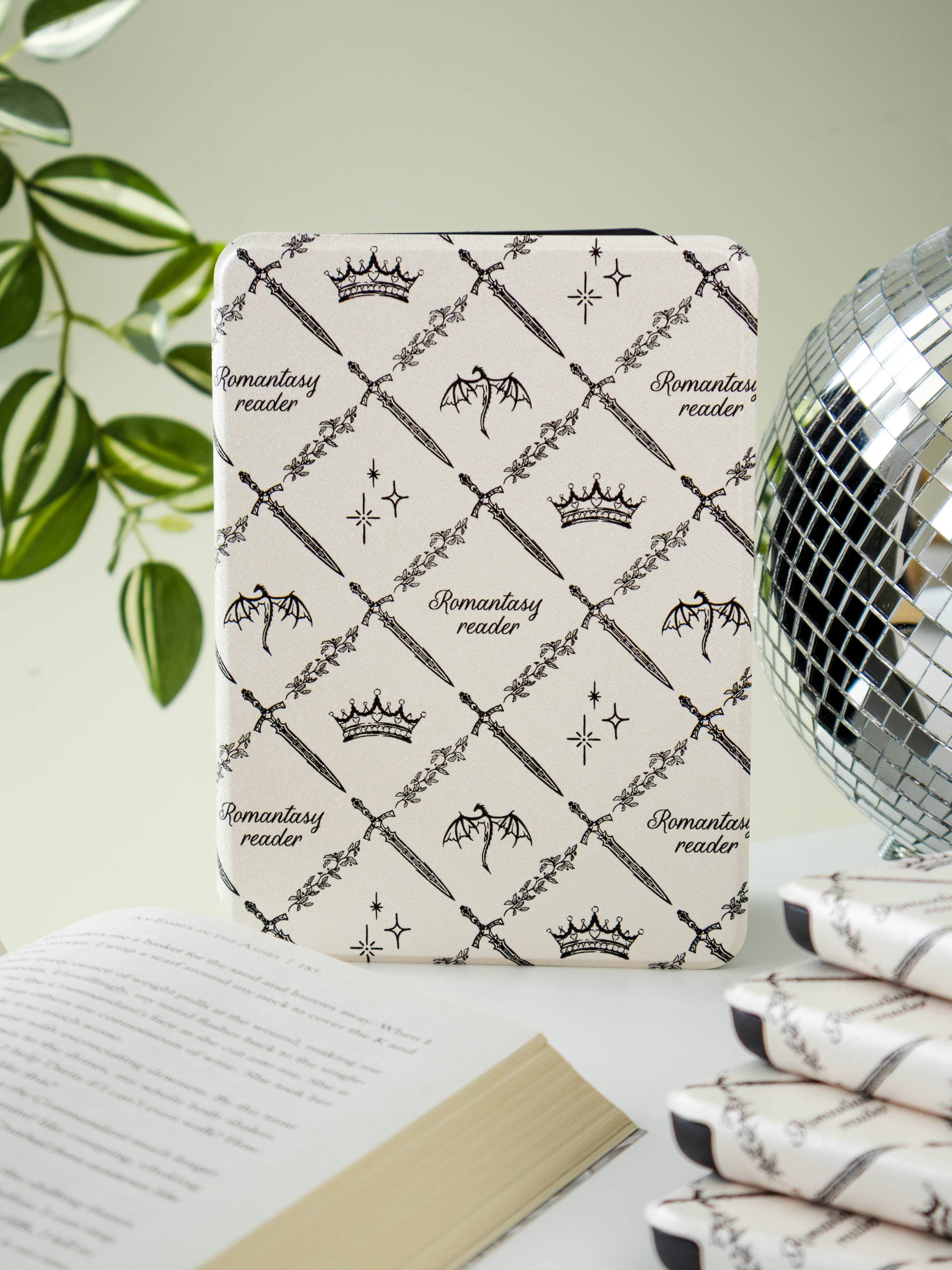 Romantasy Reader - Kindle Case