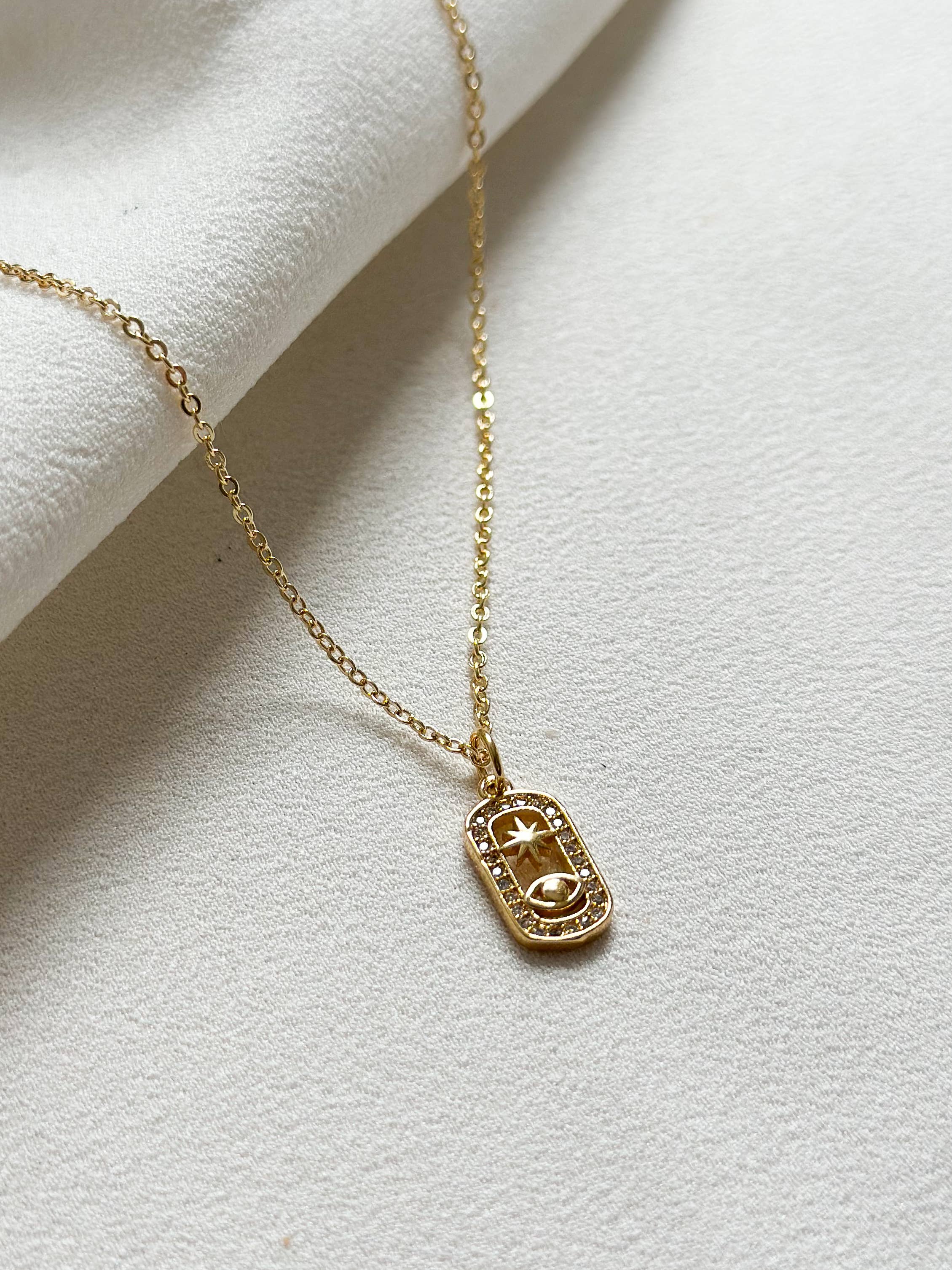 18K Gold CZ Encrusted Star and Eye Tarot Pendant Necklace