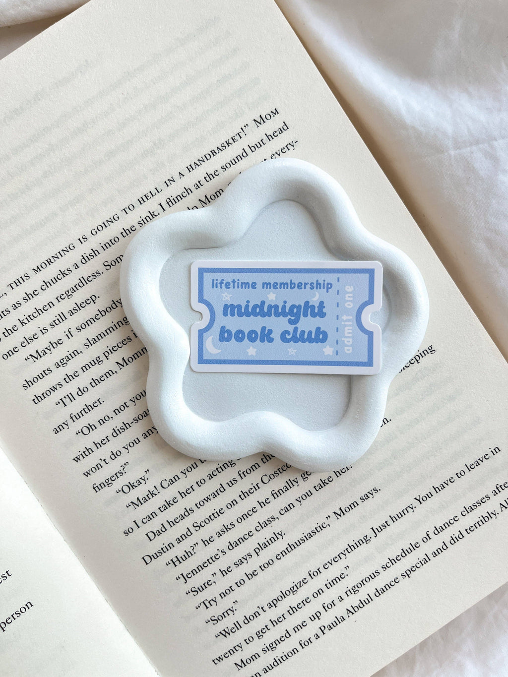 Fleurs on Sunday - The Midnight Book Club Sticker