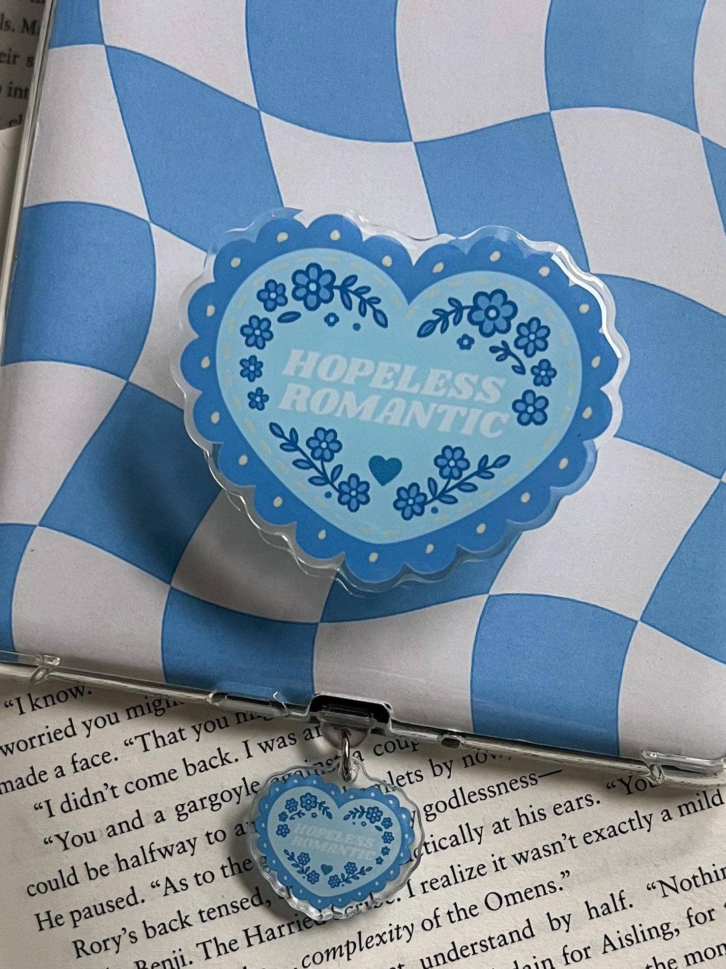 Liv Lee Designs - Hopeless Romantic Kindle & Phone Grip