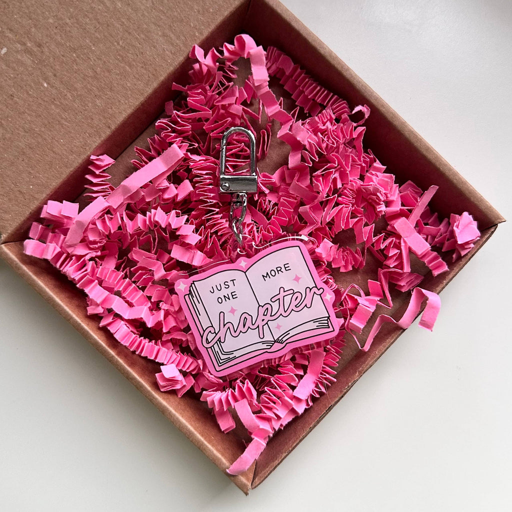 Just One More Chapter Keyring Bookworm Book Lover Pink Gift