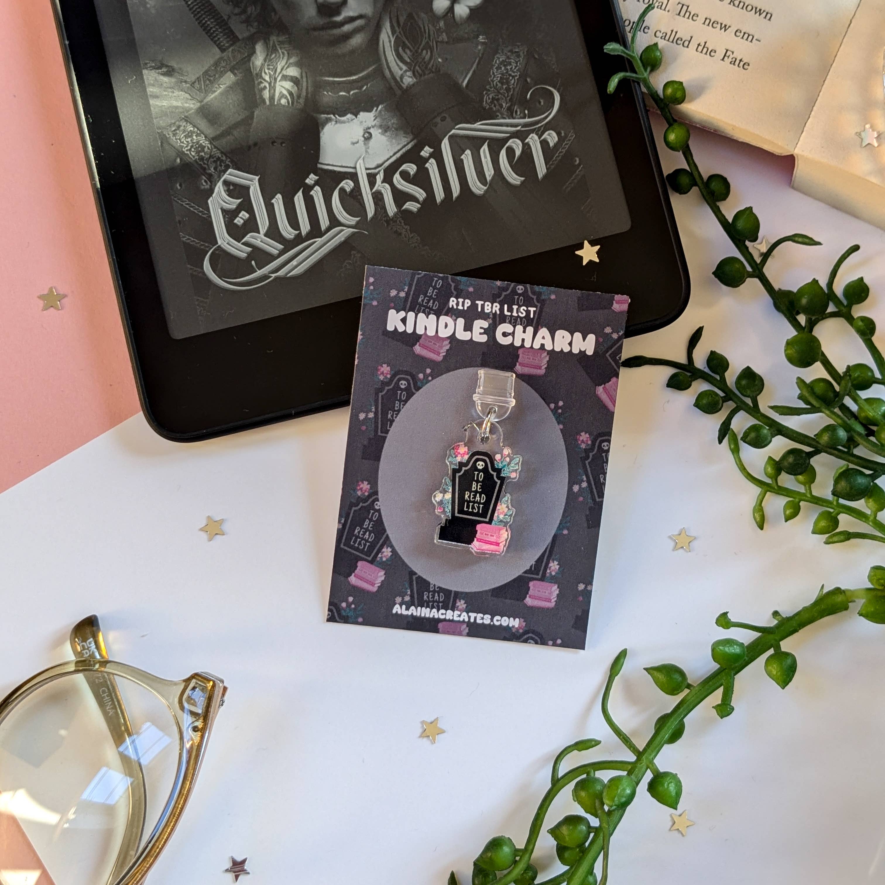 'To Be Read List' Kindle Charm