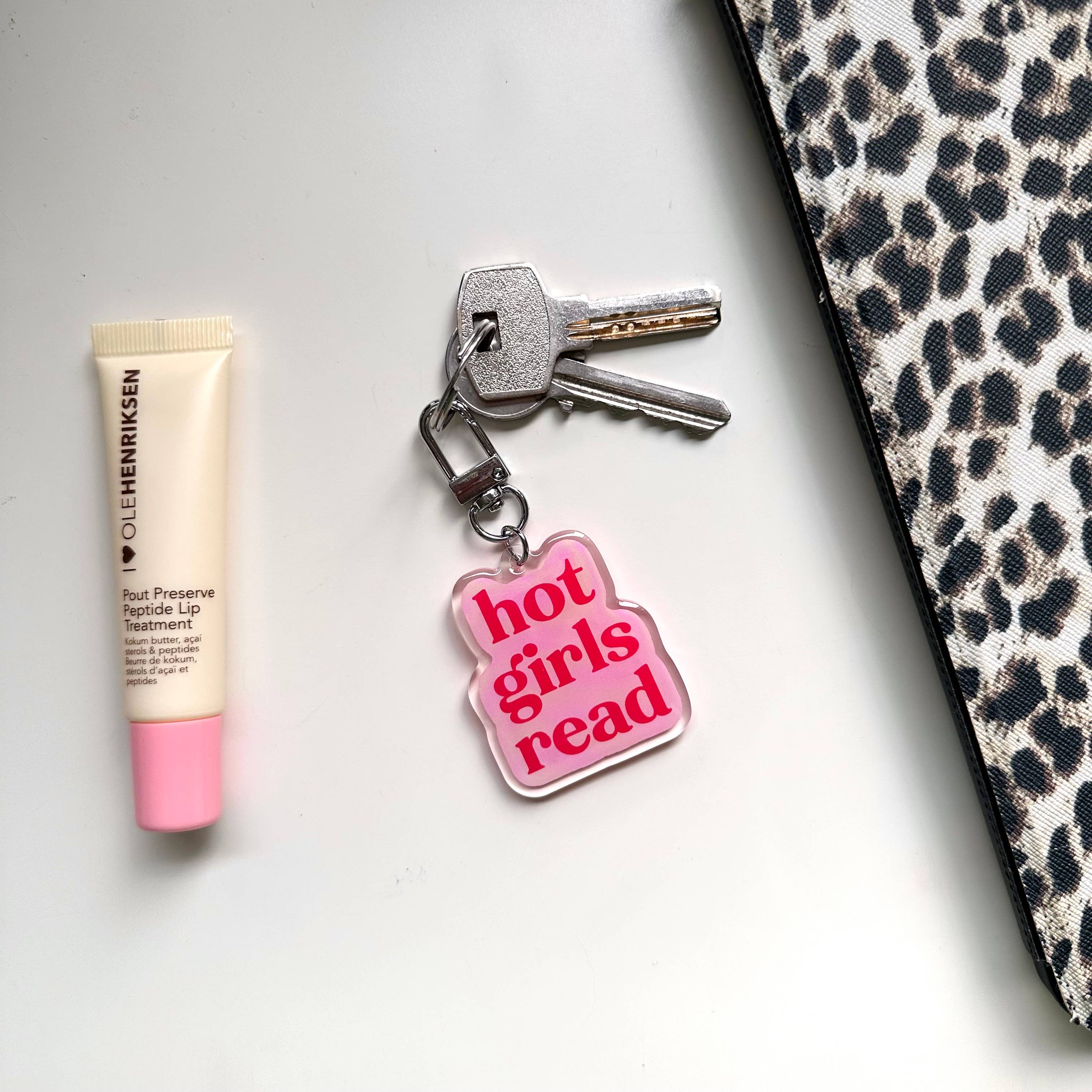 Hot Girls Read Keyring Bookworm Book Lover Pink Red Gift