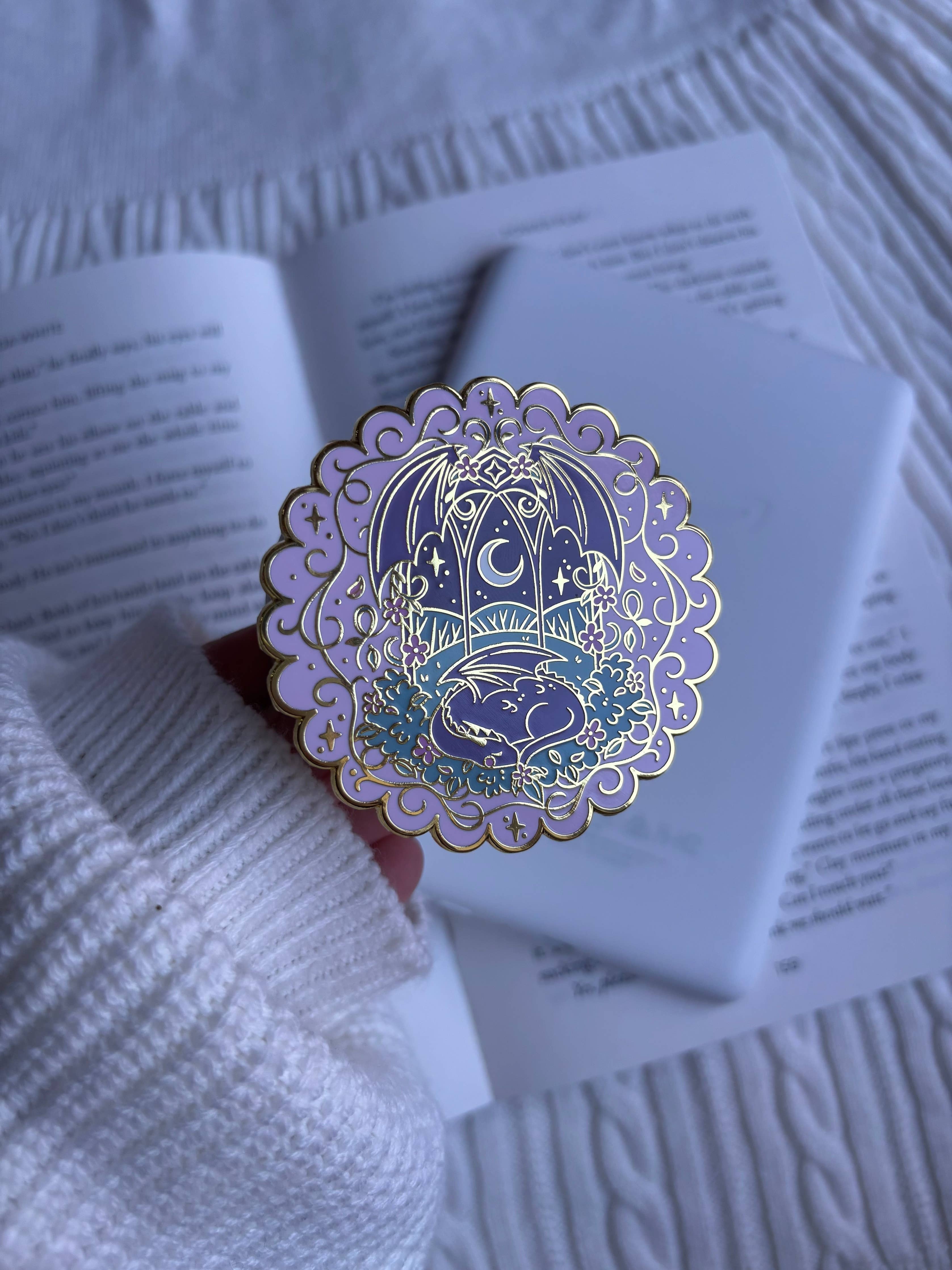 PREORDER Lilac Fantasy Dragon E-Reader Grip