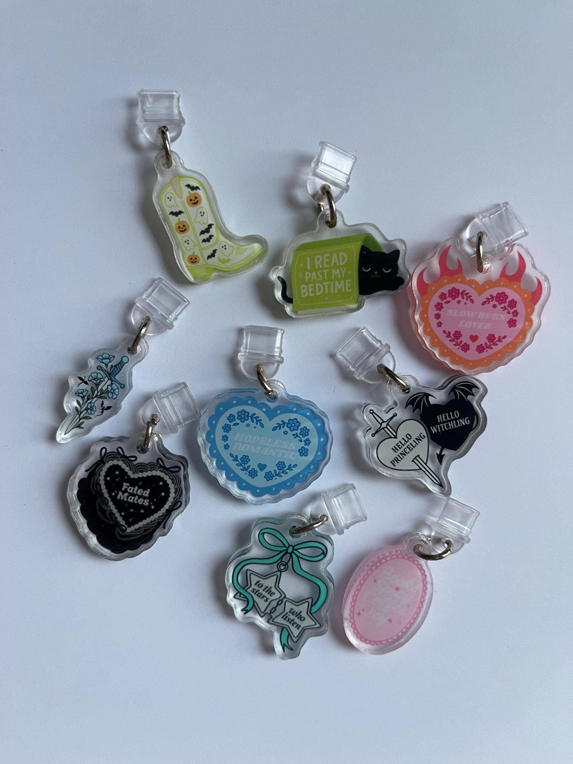 Liv Lee Designs - Fated Mates Kindle Charm | Gothic Cake Romantasy Dust Plug