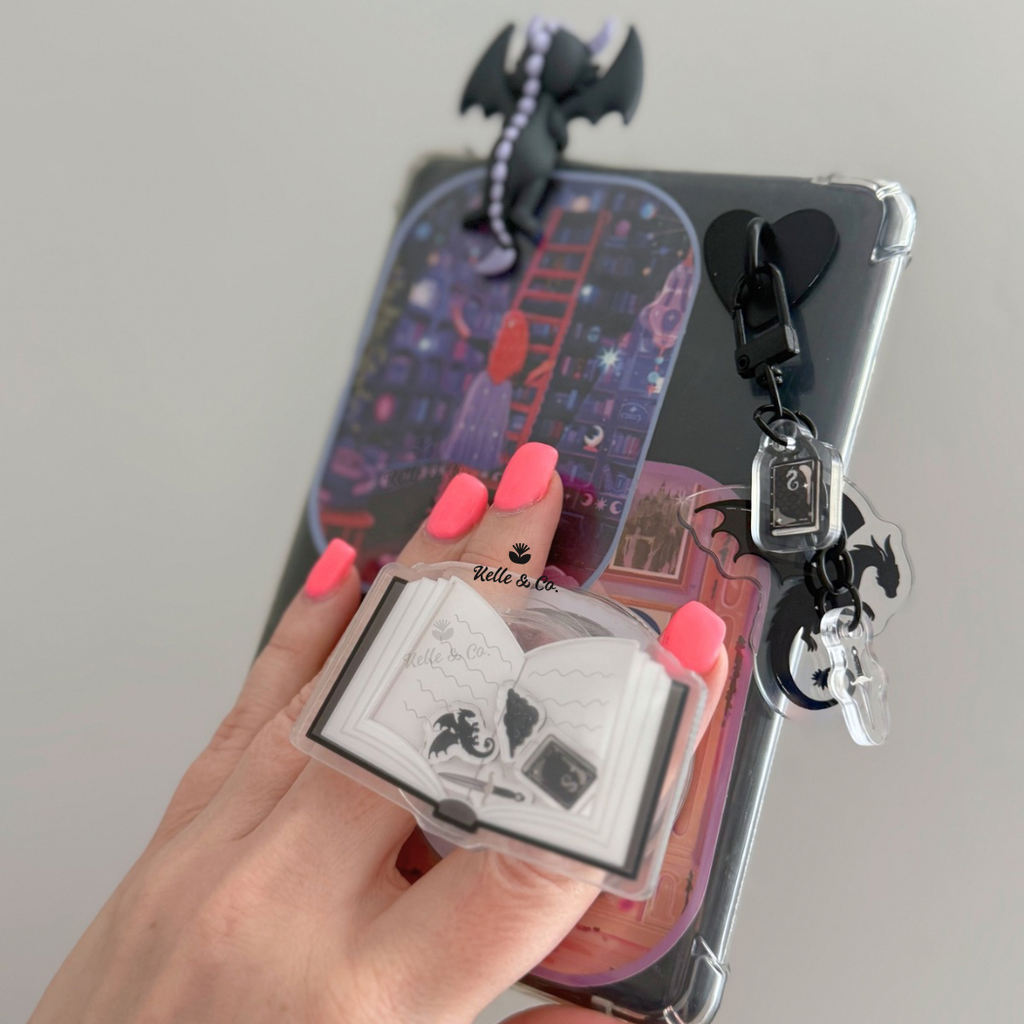 Kelle.andco - Fantasy book Shaker MagSafe Kindle Grip