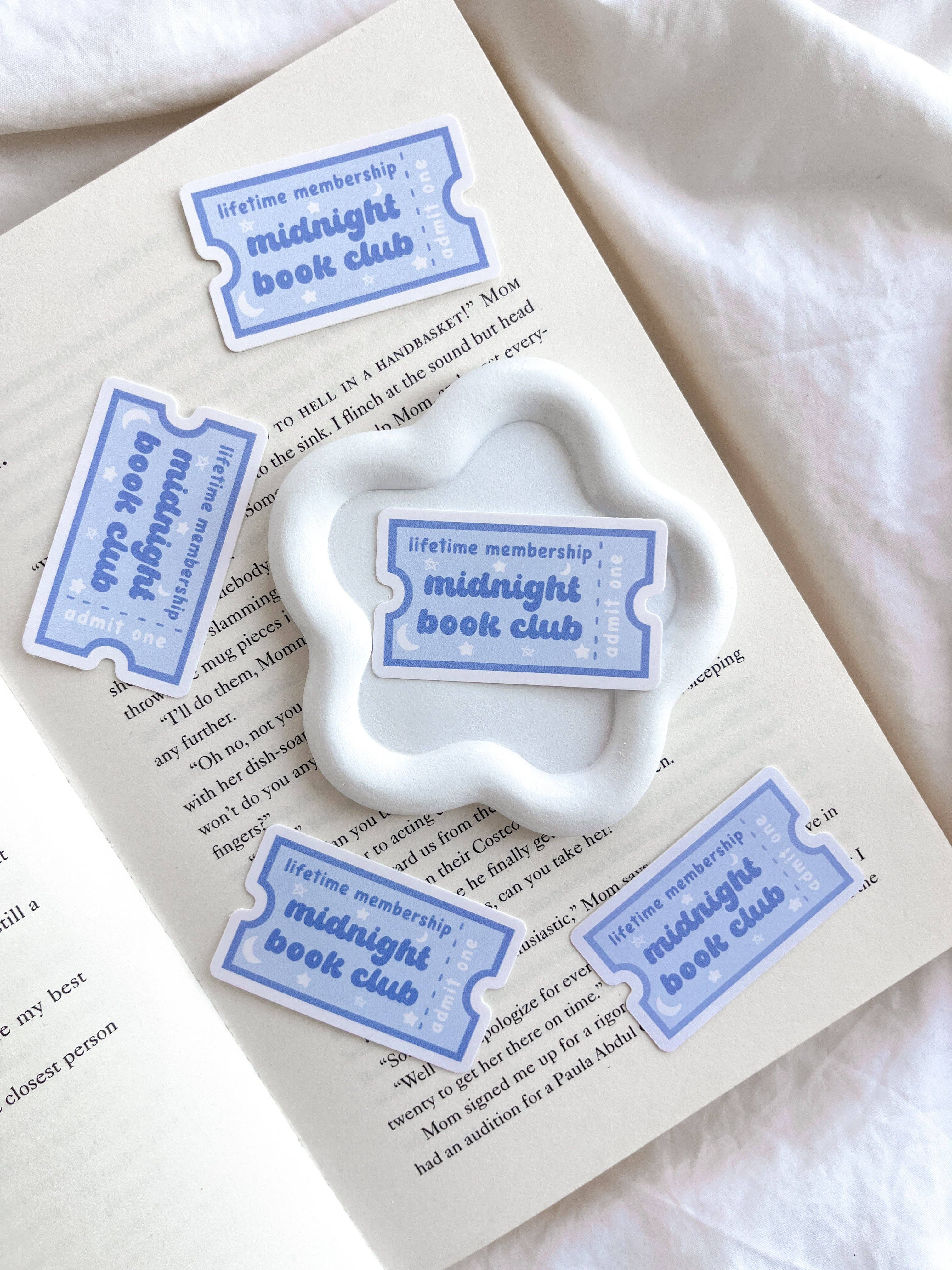 Fleurs on Sunday - The Midnight Book Club Sticker