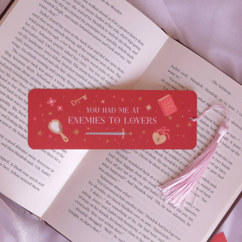 Hopscotch Paper Co. - Enemies To Lovers Bookmark