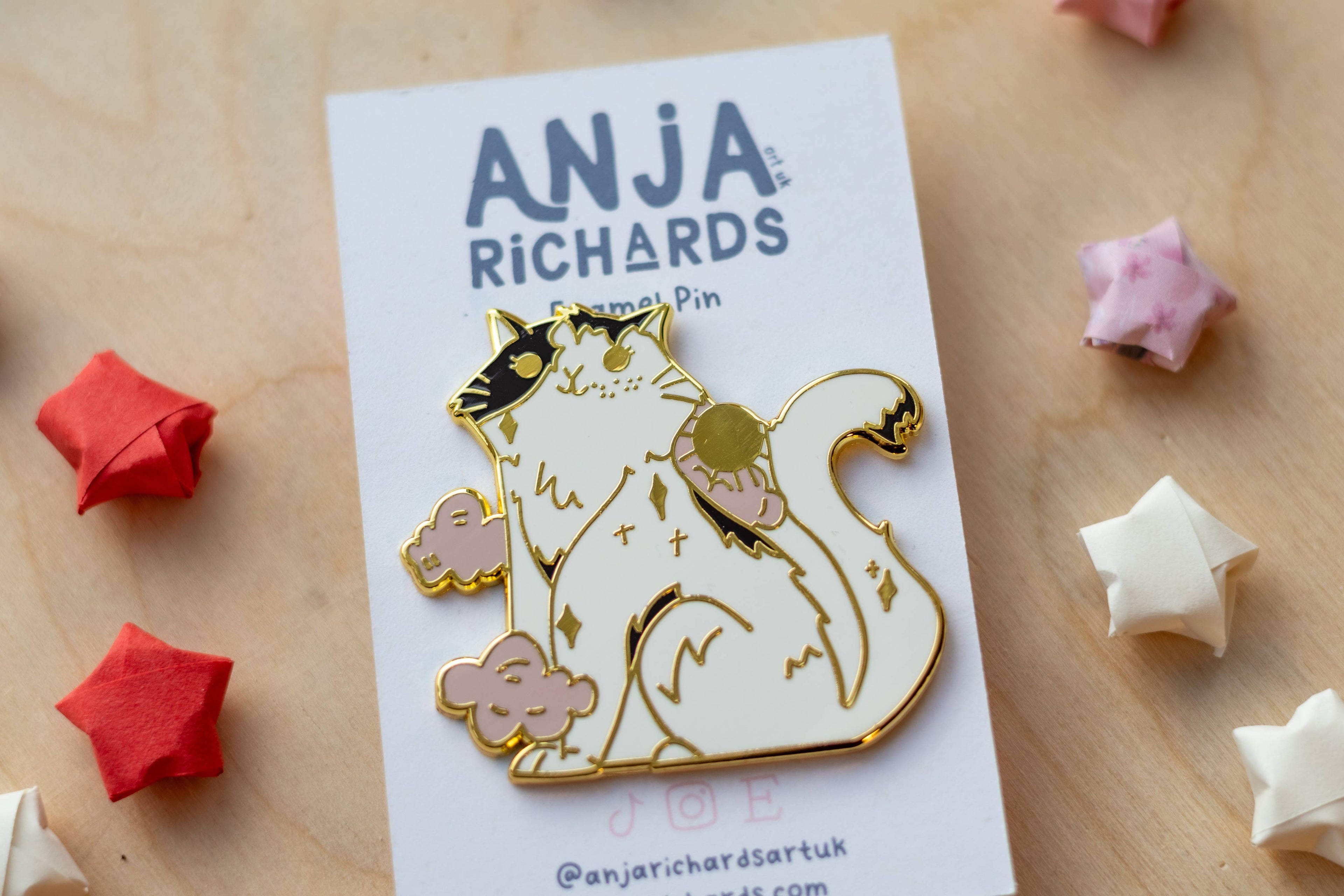 Skye & Sun Pin
