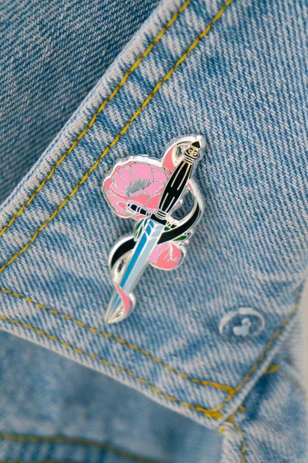 Romantasy Sword hard enamel pin, Book lover, Bookish pin
