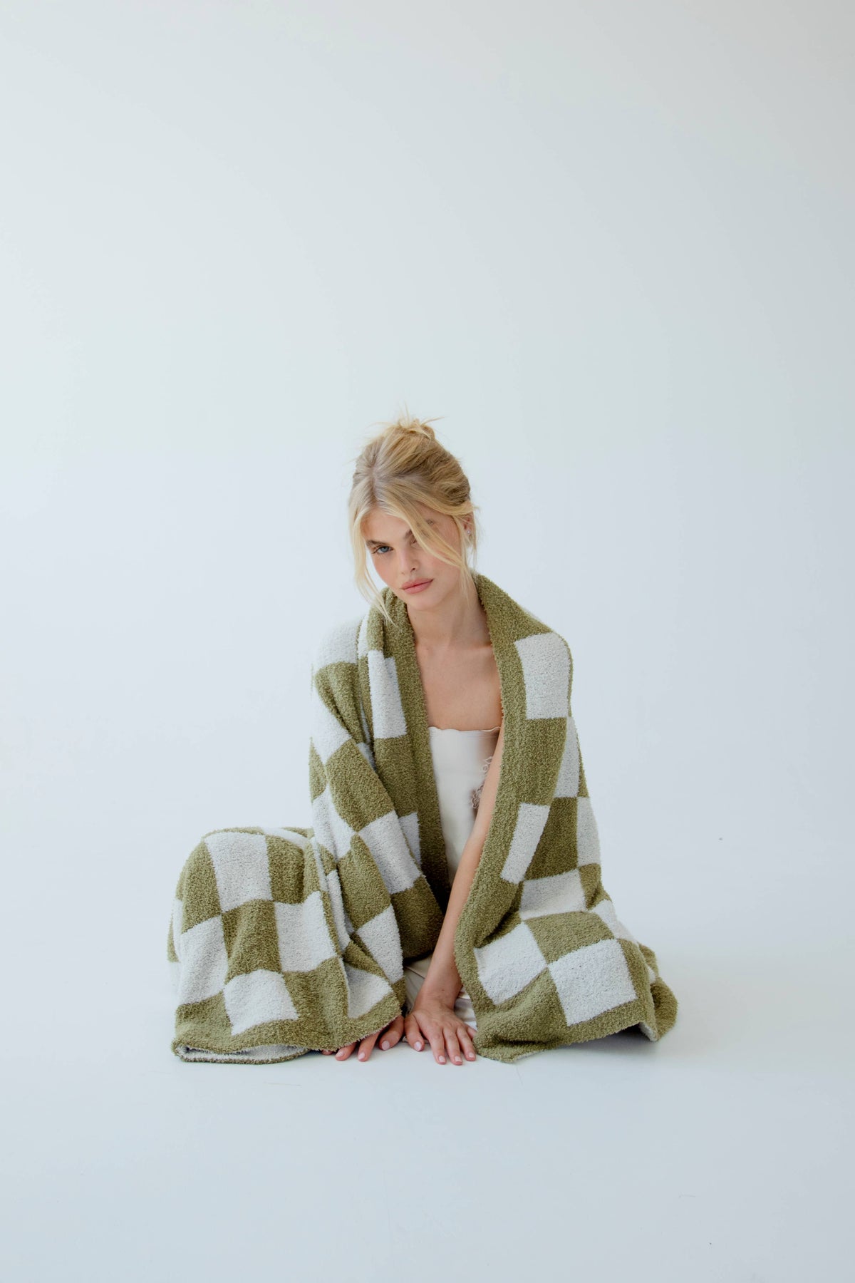 The Teddy Throw - 100% Recycled - Khaki Check - AW26