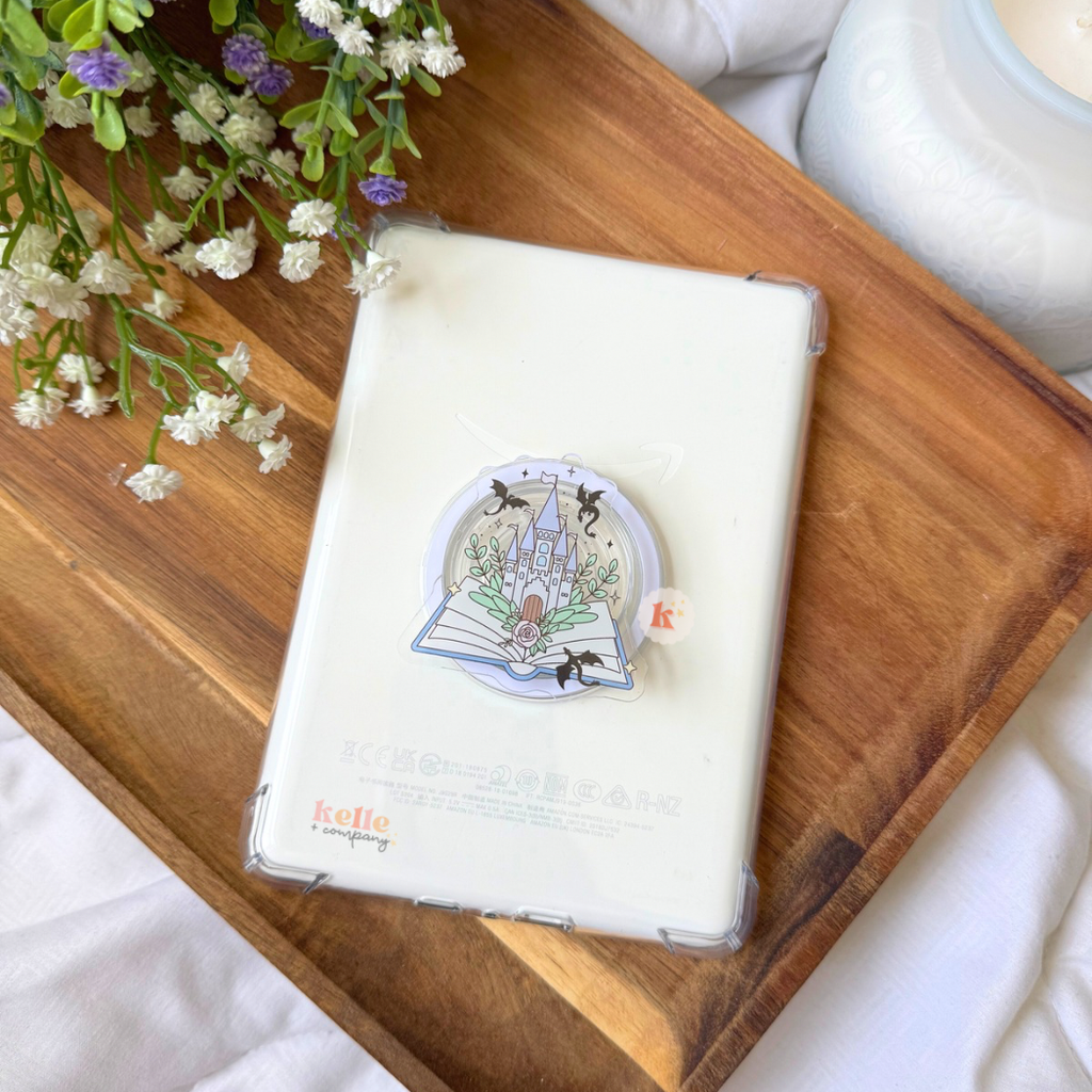 Kelle.andco - Castle and Book kindle grip